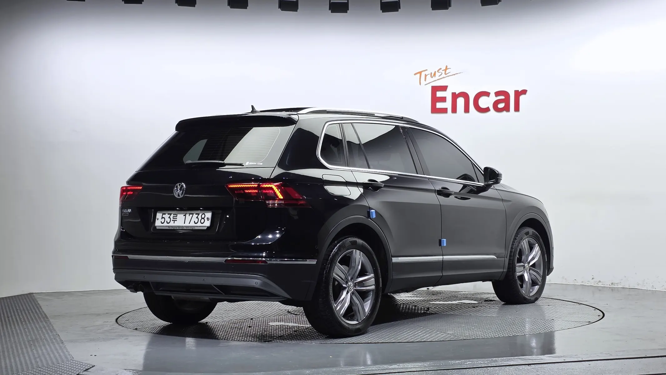 Volkswagen 2 2.0 TDI 4 2018 2/38