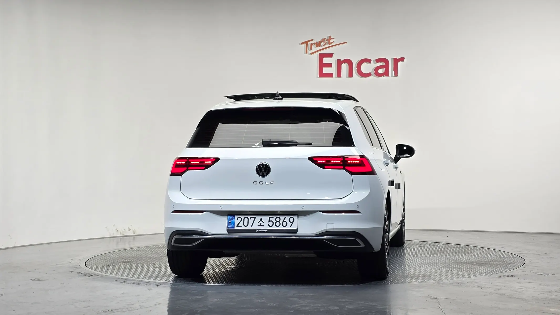 Volkswagen 8 2.0 TDI 2024 3/33