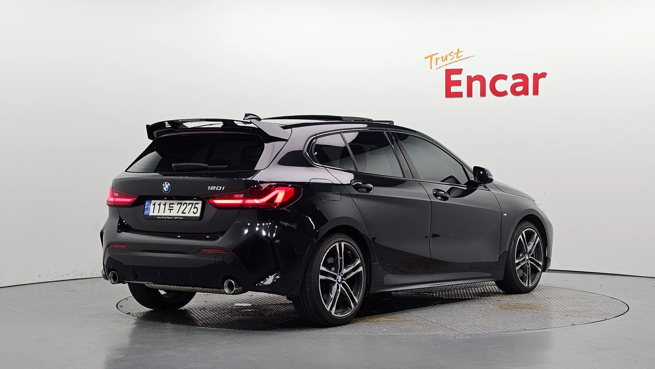 BMW 1 Series (F40) 120i M 2021 2/31