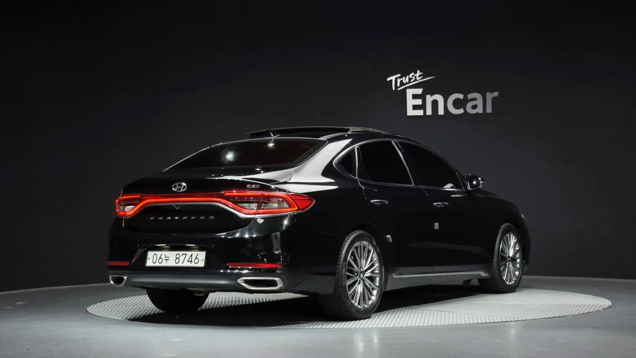 Hyundai IG 2.2 2017 2/44