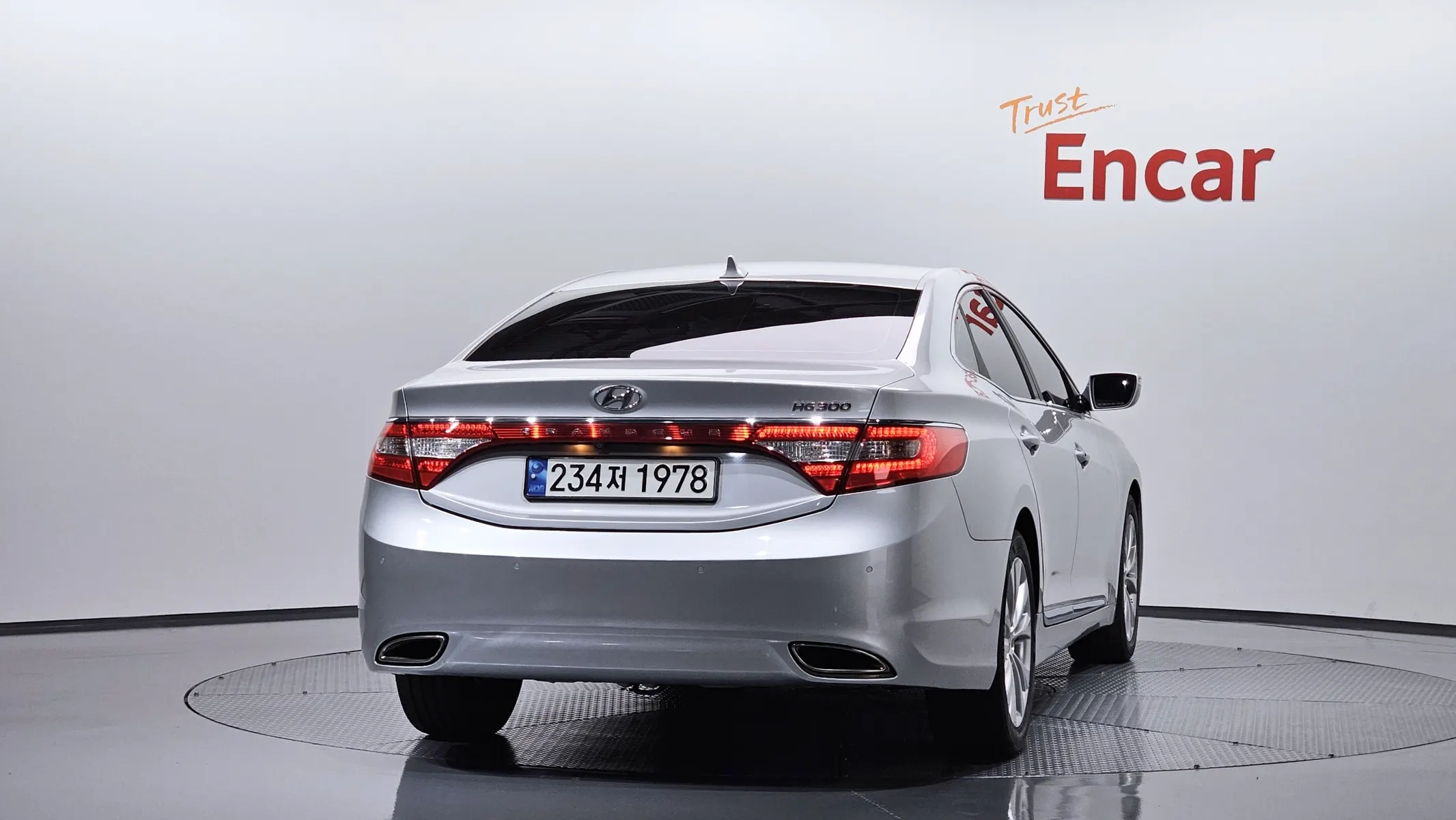 Hyundai Grandeur HG HG240 2011 3/5