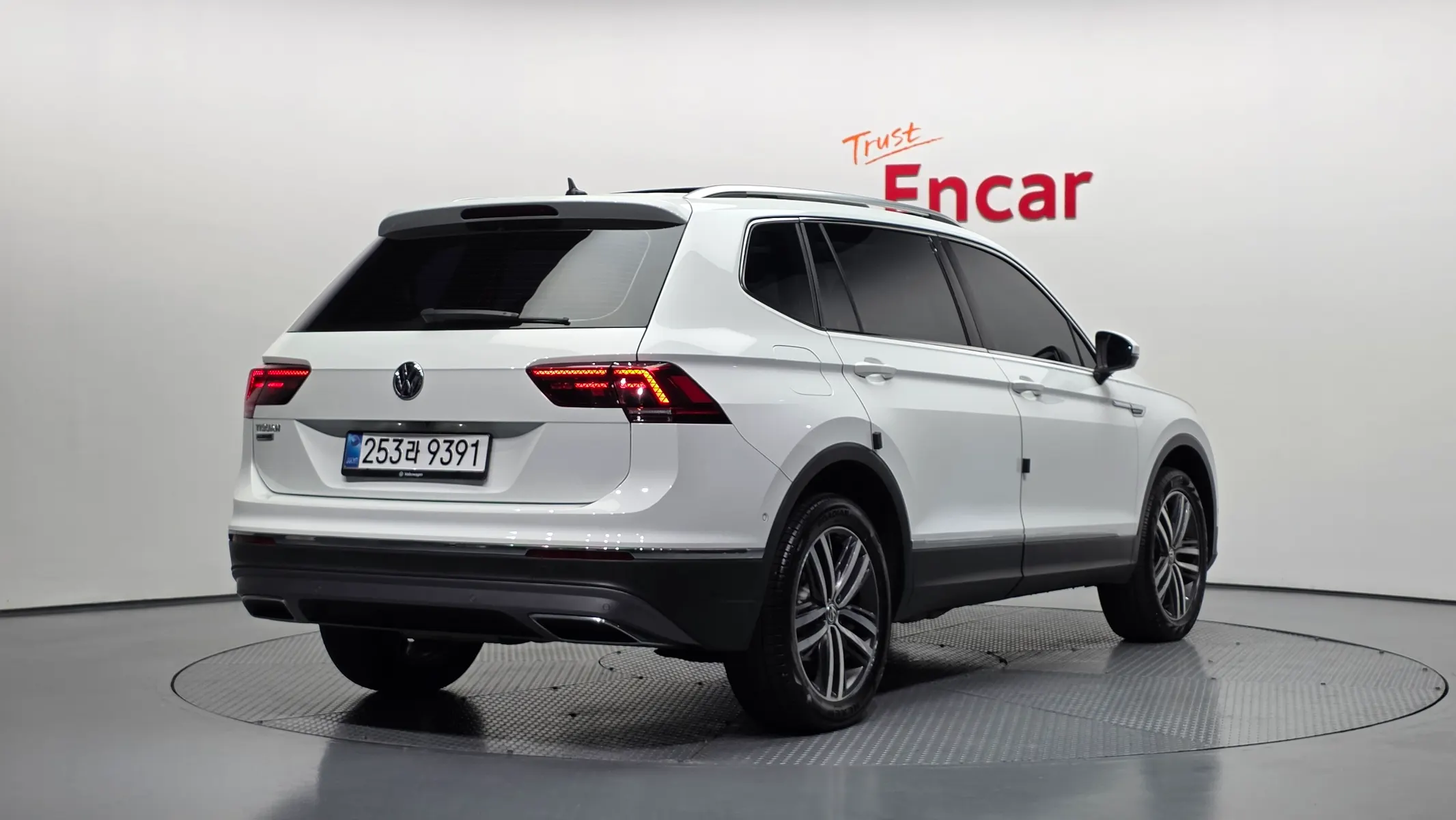 Volkswagen 티구안 올스페이스 2.0 TDI 2020 2/34