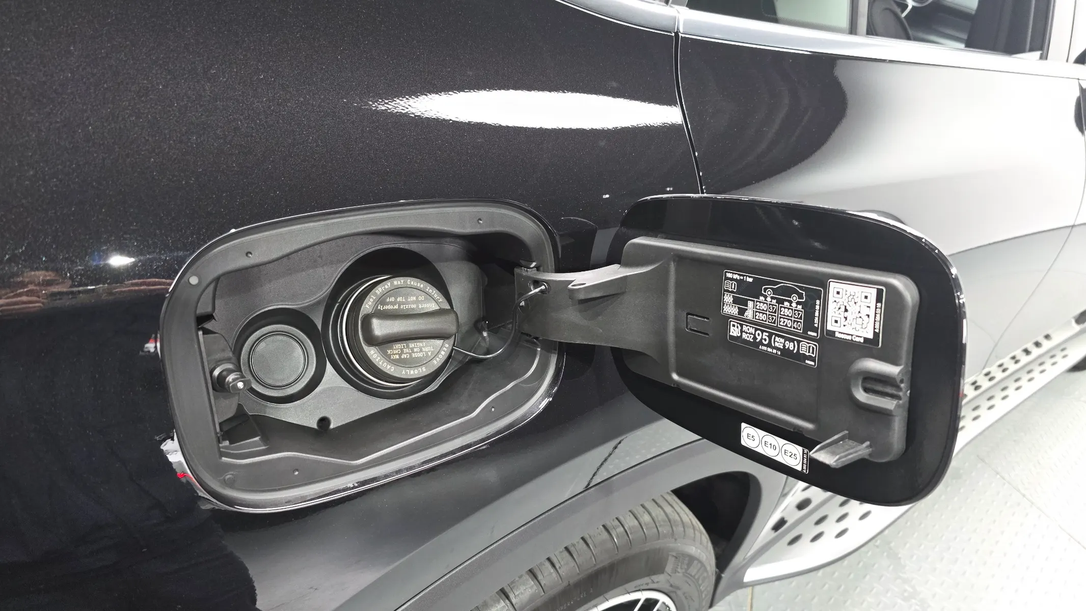 Mercedes-Benz GLC-Class X254 GLC300 4MATIC 2025 37/38