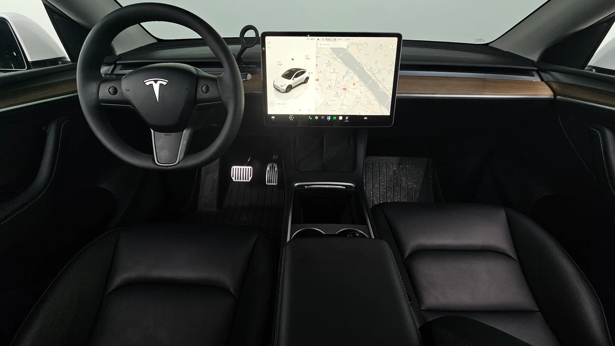 Tesla Y RWD 2024 4/5