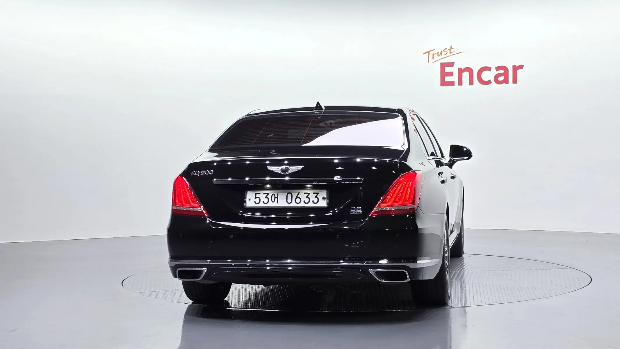 Genesis EQ900 3.8 GDI AWD 2016 3/5