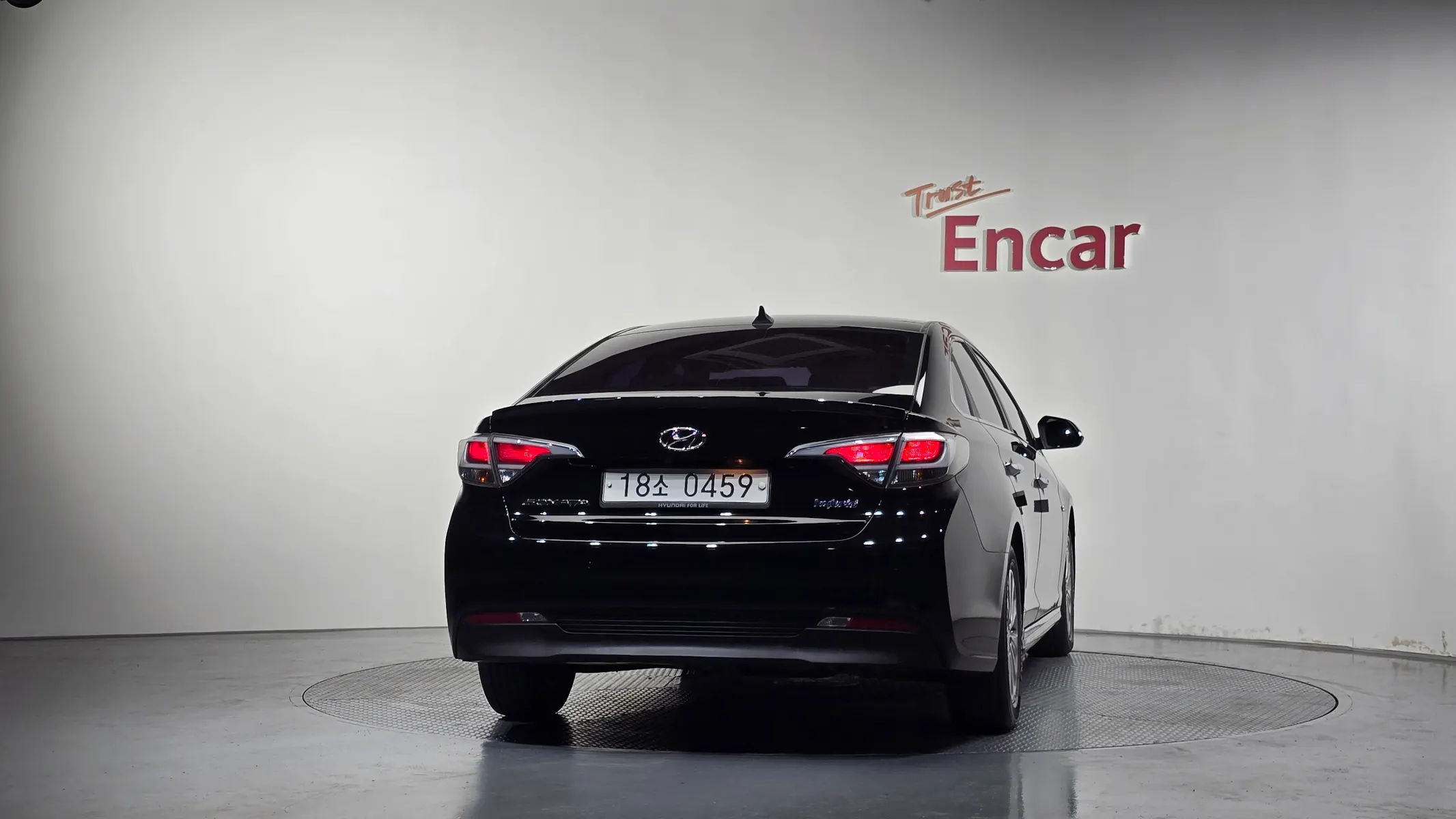 Hyundai LF 2.0 HEV 2016 3/5