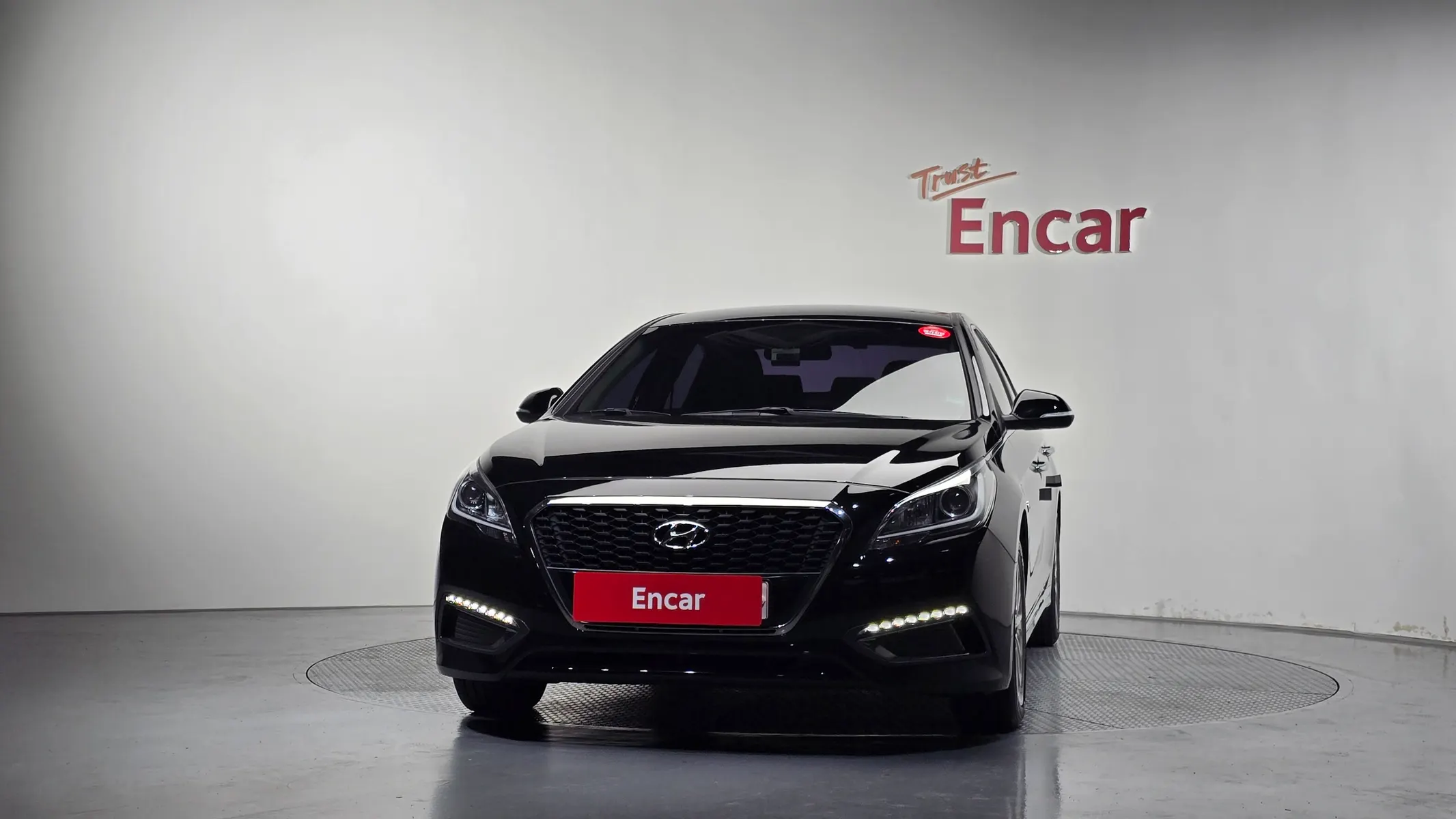 Hyundai LF 2.0 HEV 2016 2/5