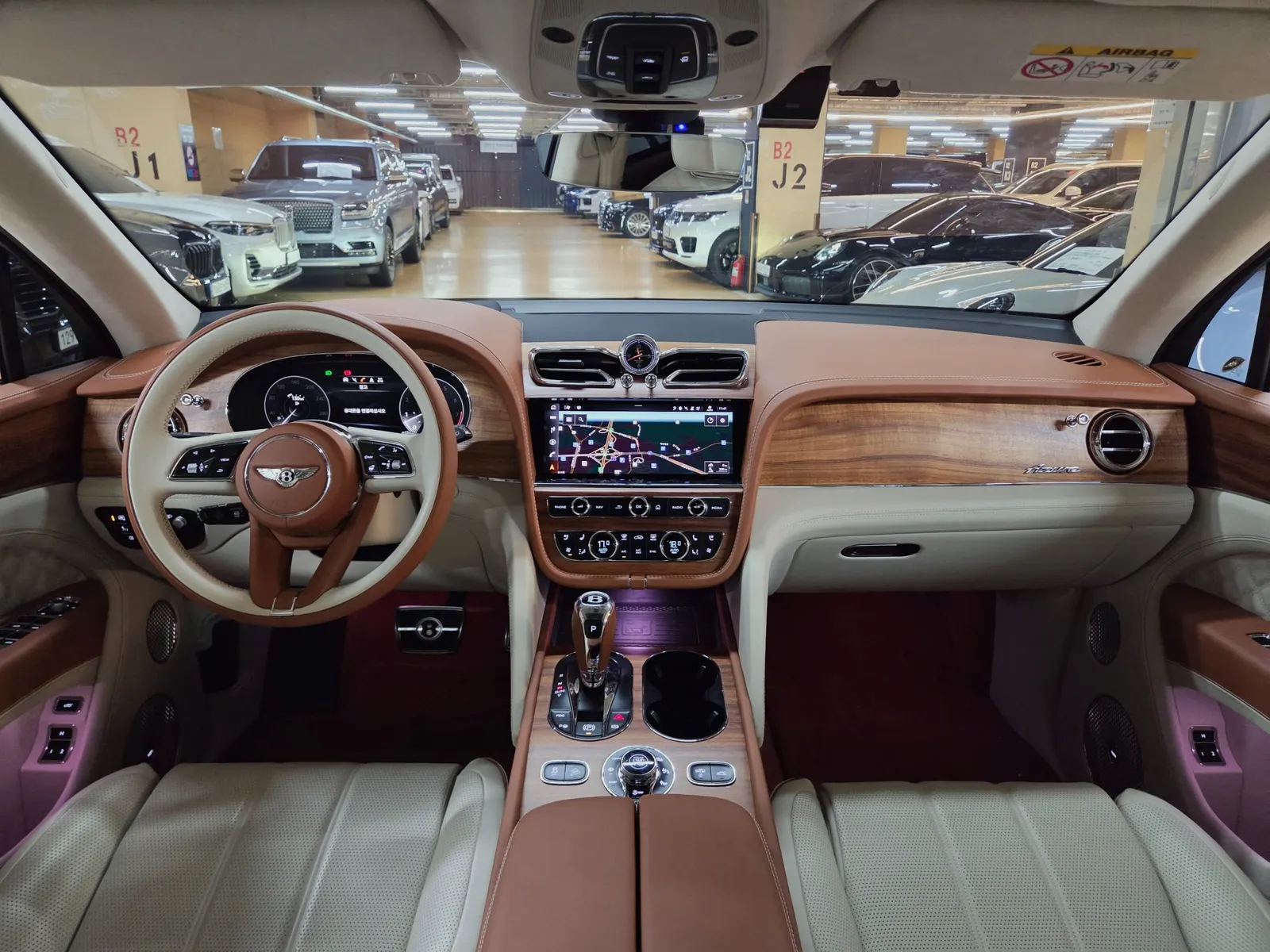 Bentley 벤테이가 4.0 V8 2023 4/5
