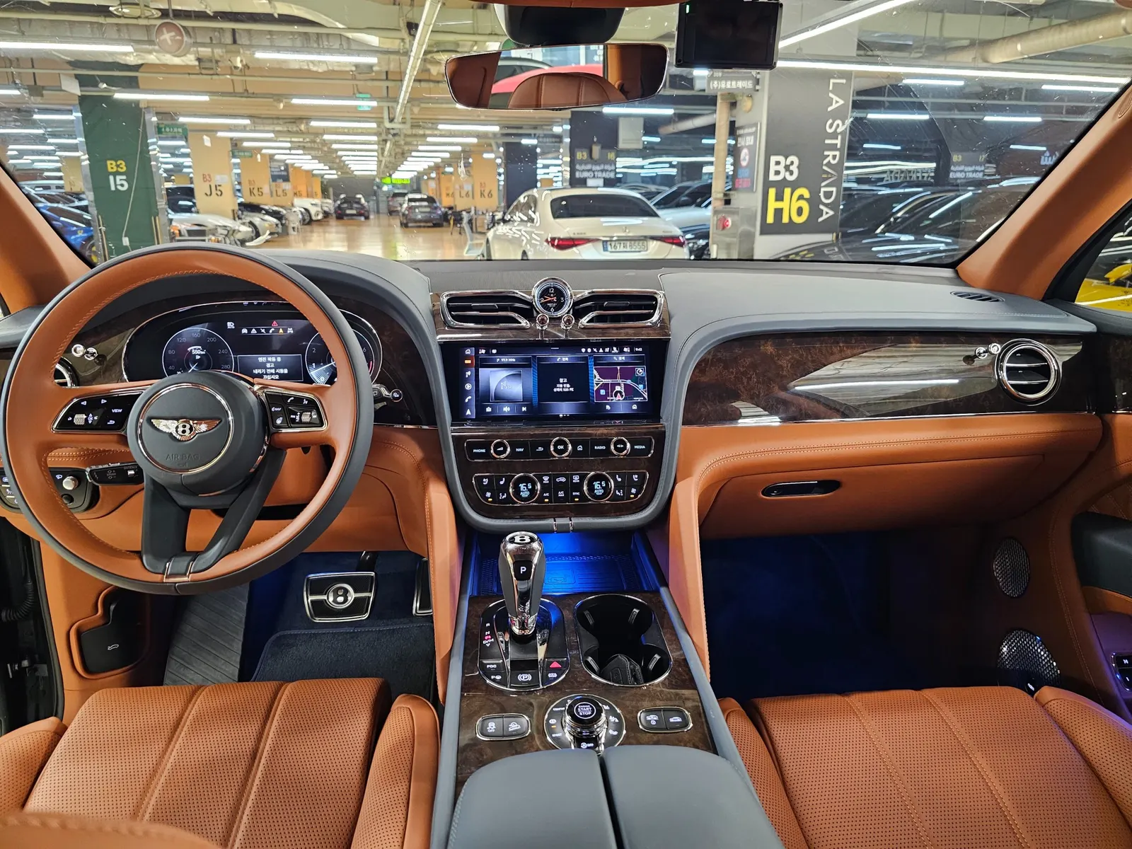 Bentley 벤테이가 4.0 V8 2022 4/5