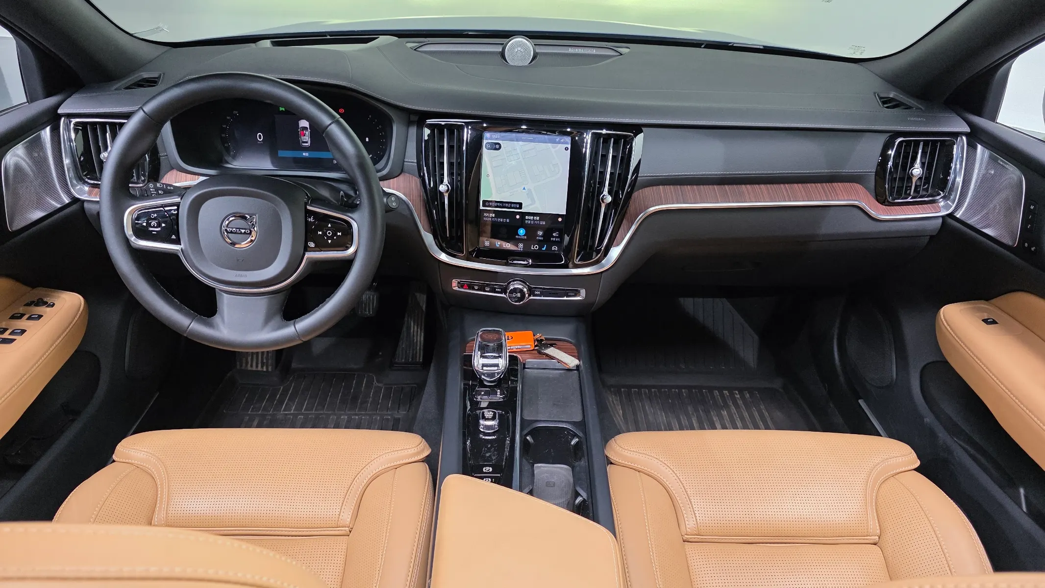 Volvo V60 2 B5 AWD 2022 4/5