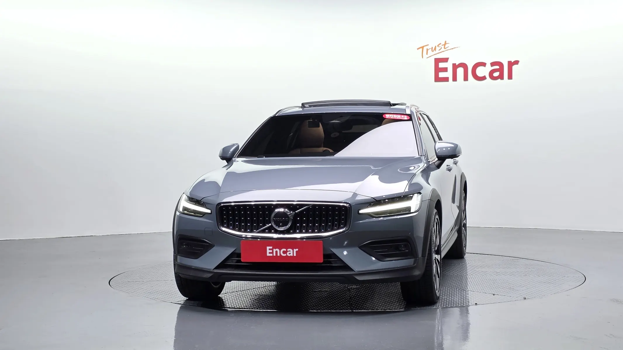 Volvo V60 2 B5 AWD 2022 2/5
