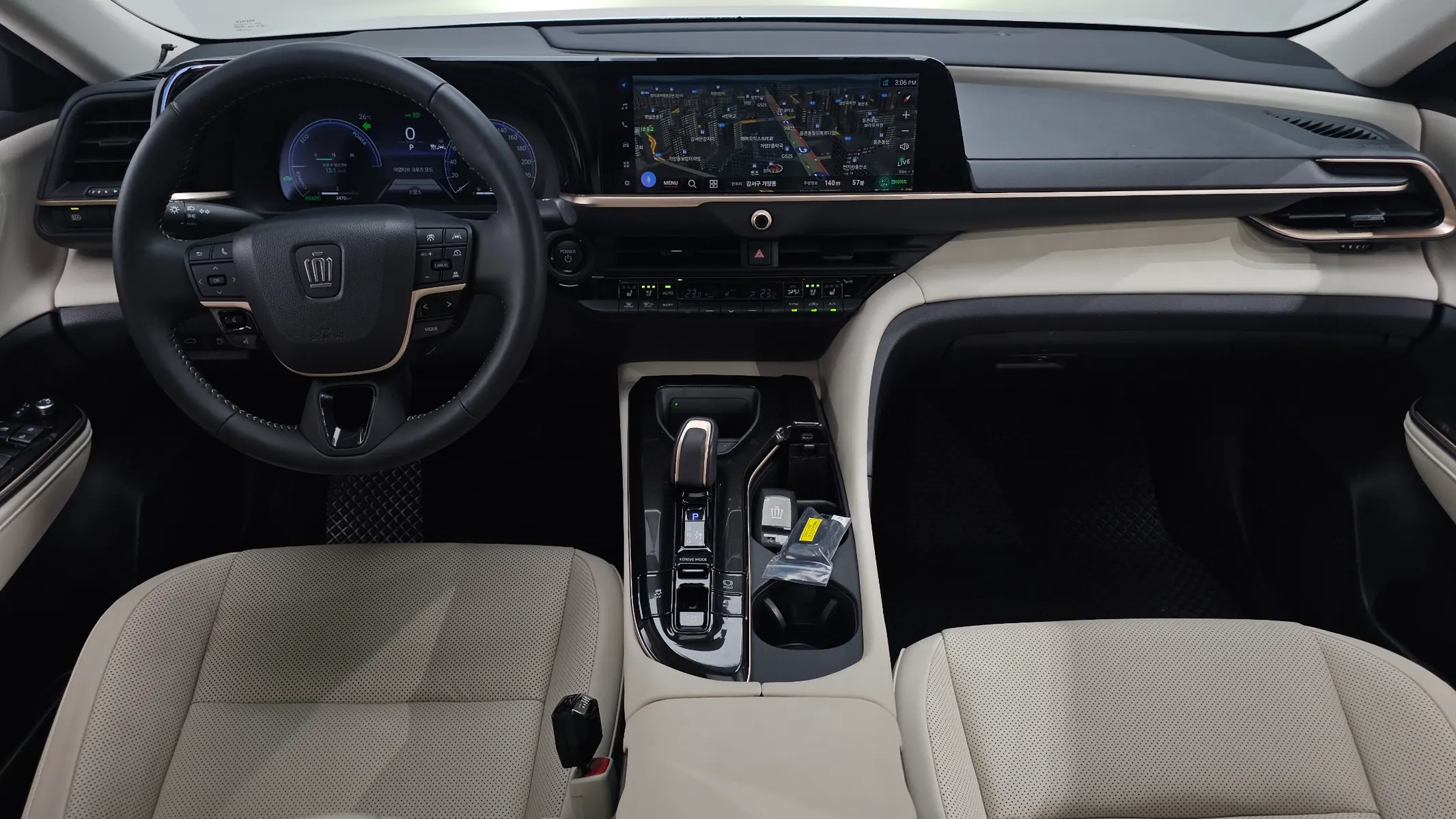 Toyota 크라운 크로스오버 2.5 4WD 2026 4/5