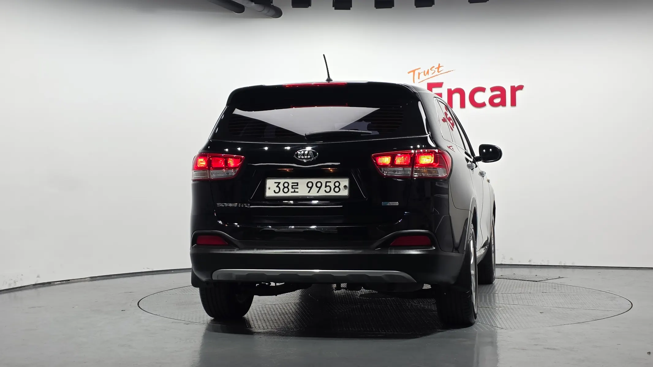 Kia Sorento 2.0 2WD 2015 3/5