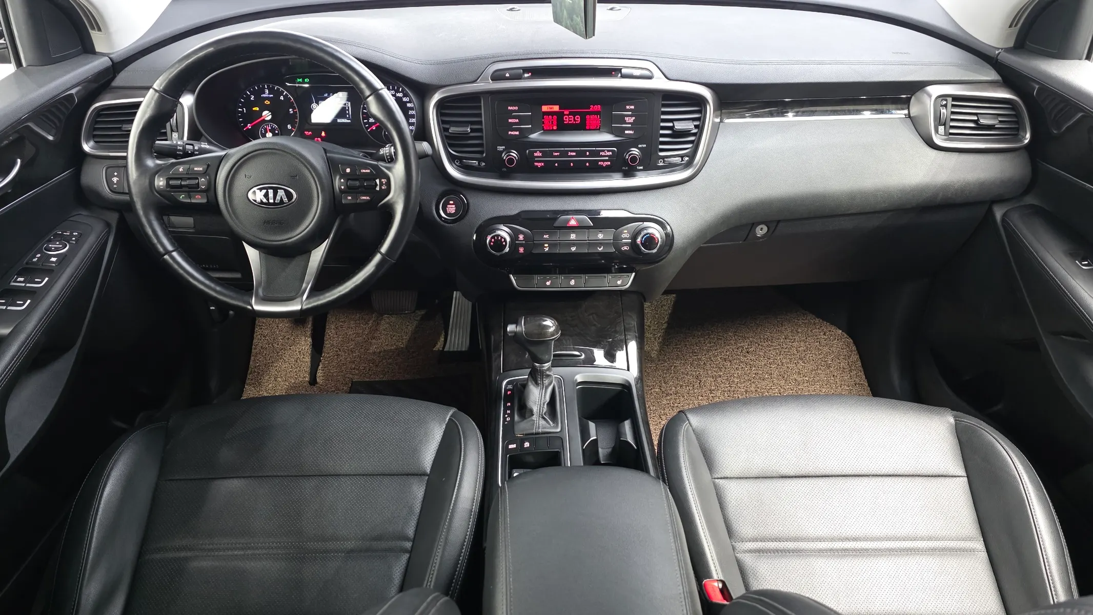 Kia Sorento 2.0 2WD 2015 4/5