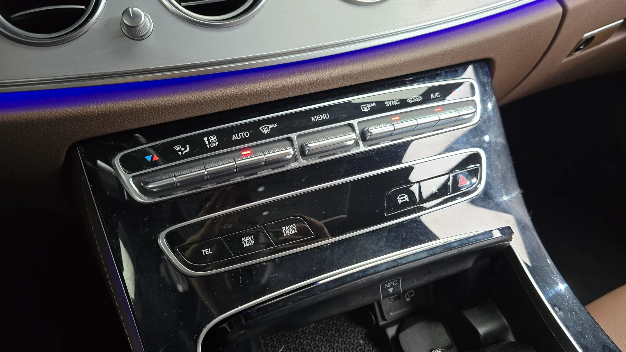 Mercedes-Benz E-Class W213 E250 2021 30/31