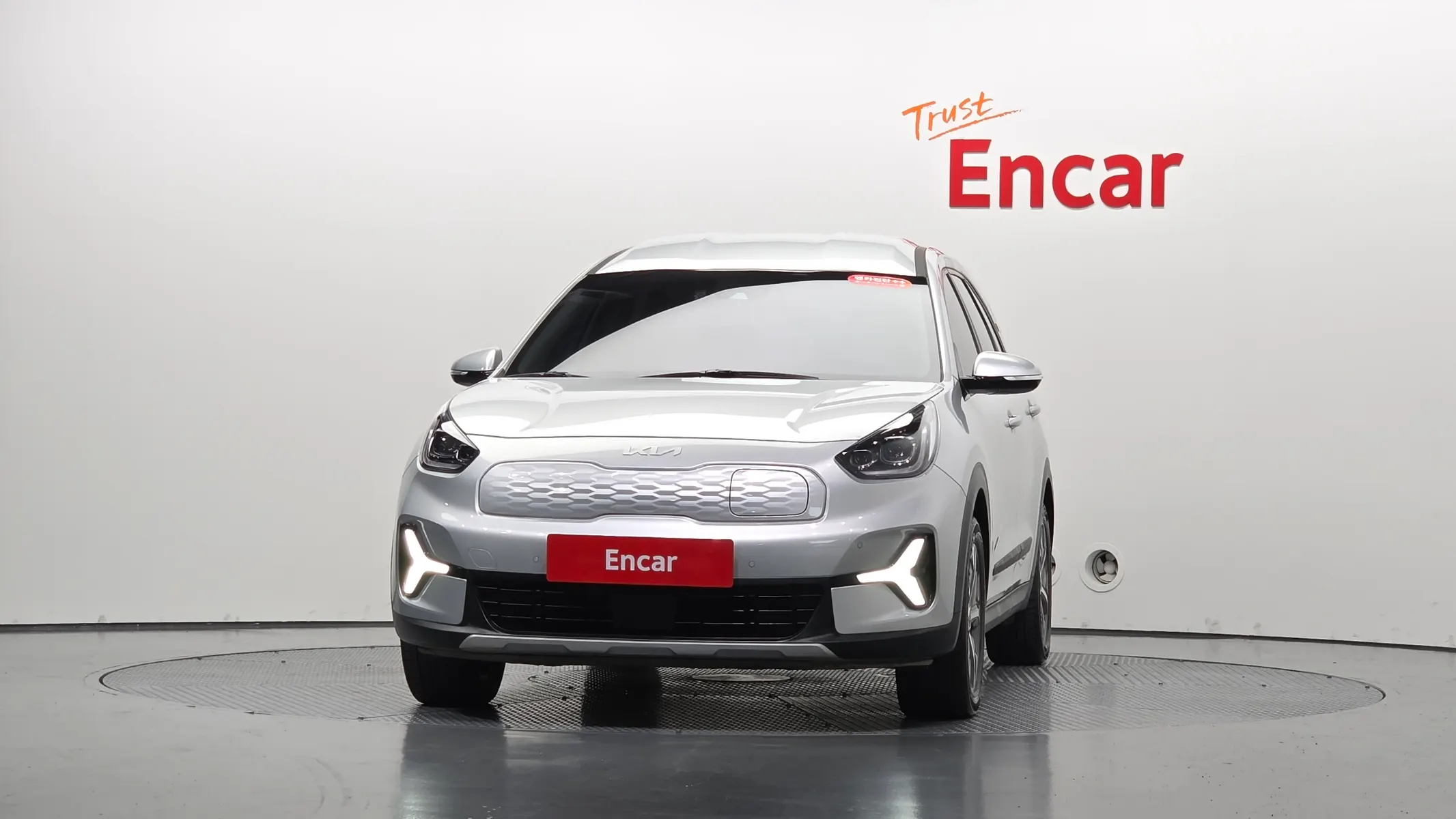 Kia 니로 플러스 2022 2/5