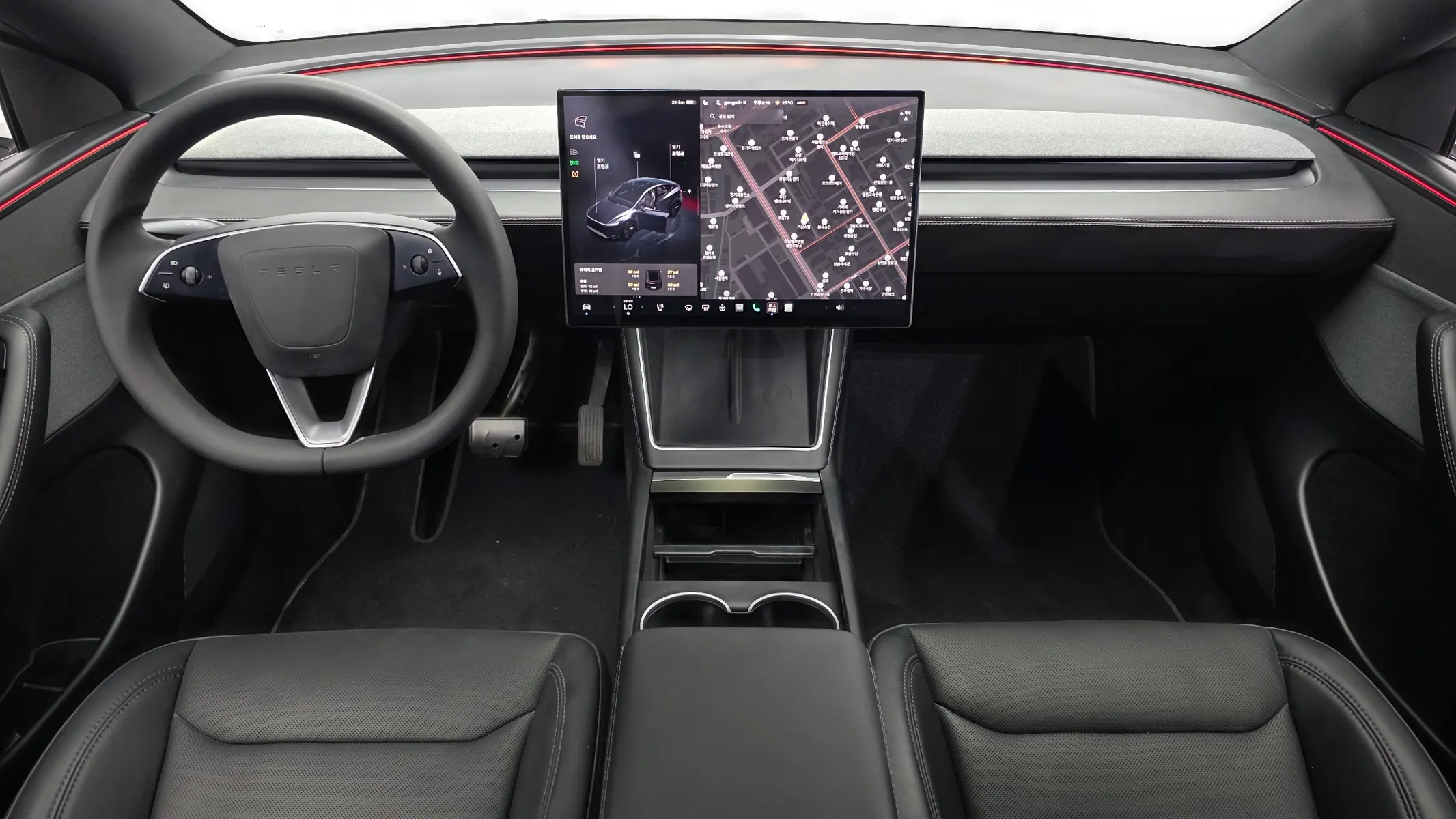 Tesla Y RWD 2026 4/5