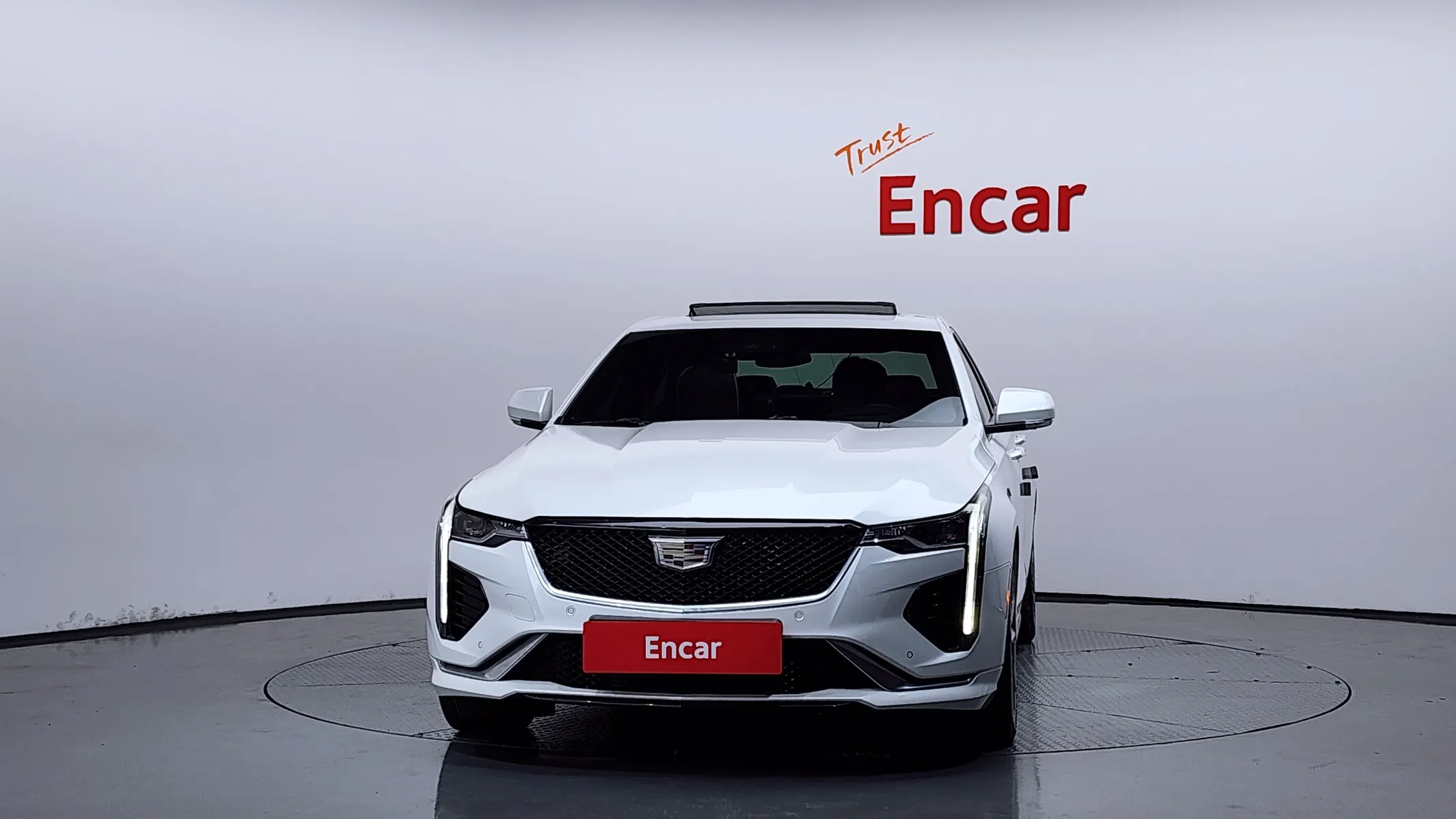 Cadillac CT4 2.0 2020 2/5