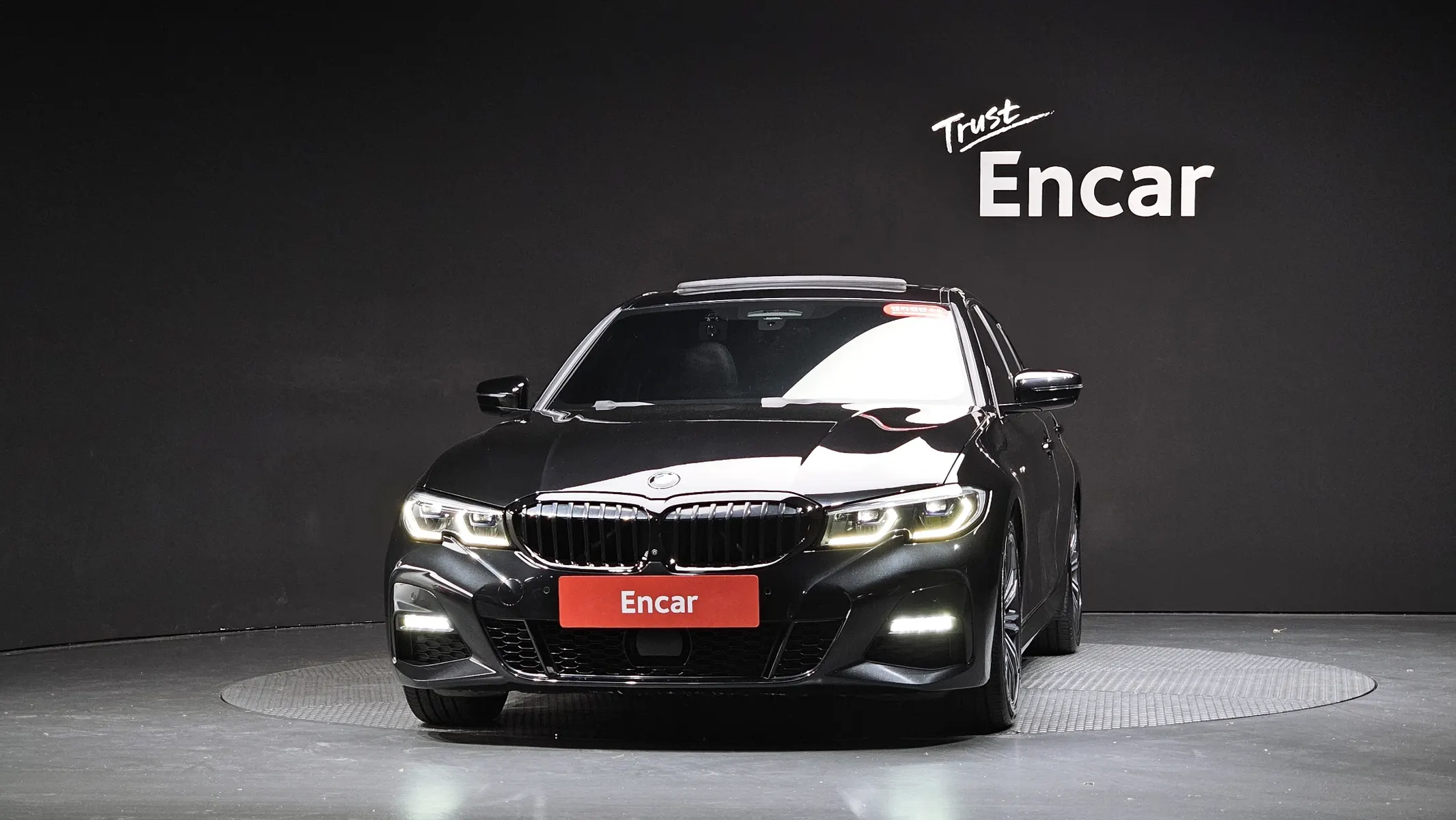 BMW 3 Series (G20) 320i M 2020 2/31