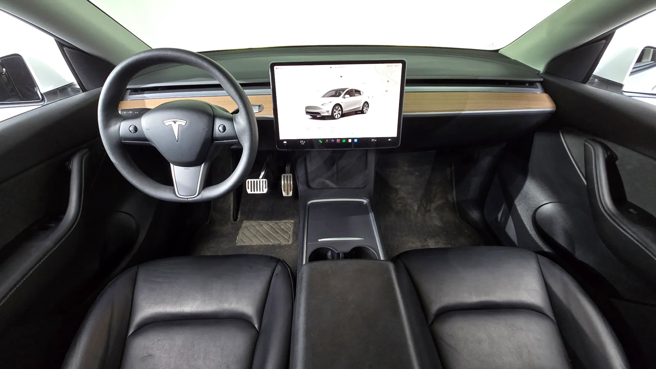 Tesla Y AWD 2022 4/5
