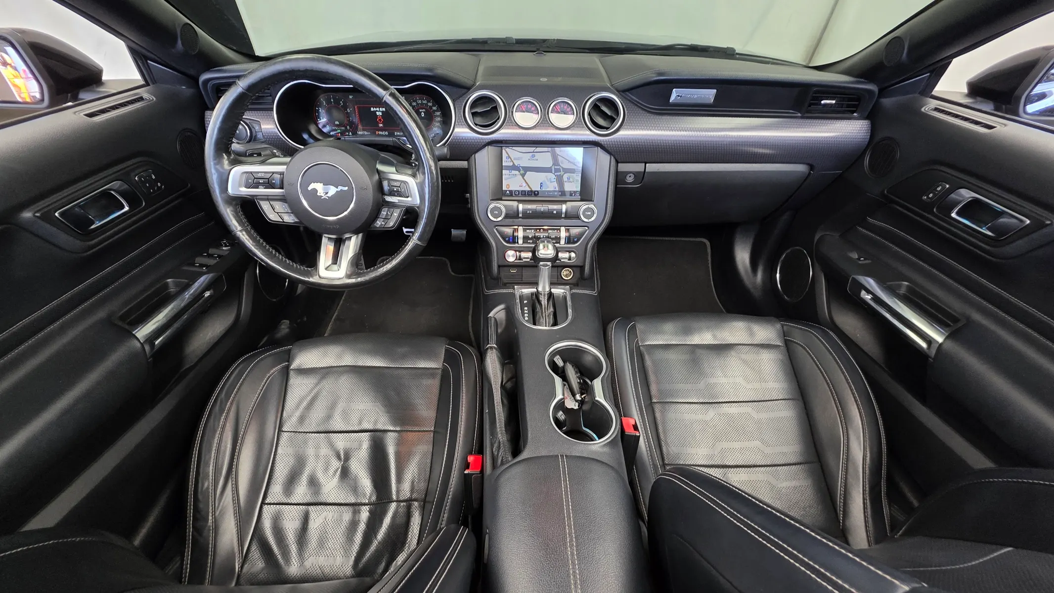 Ford 머스탱 2019 4/5