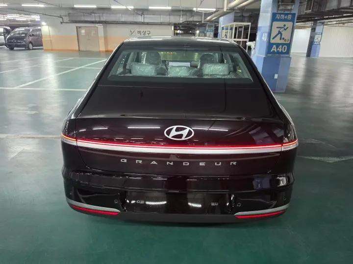 Hyundai (GN7) 2026 3/5