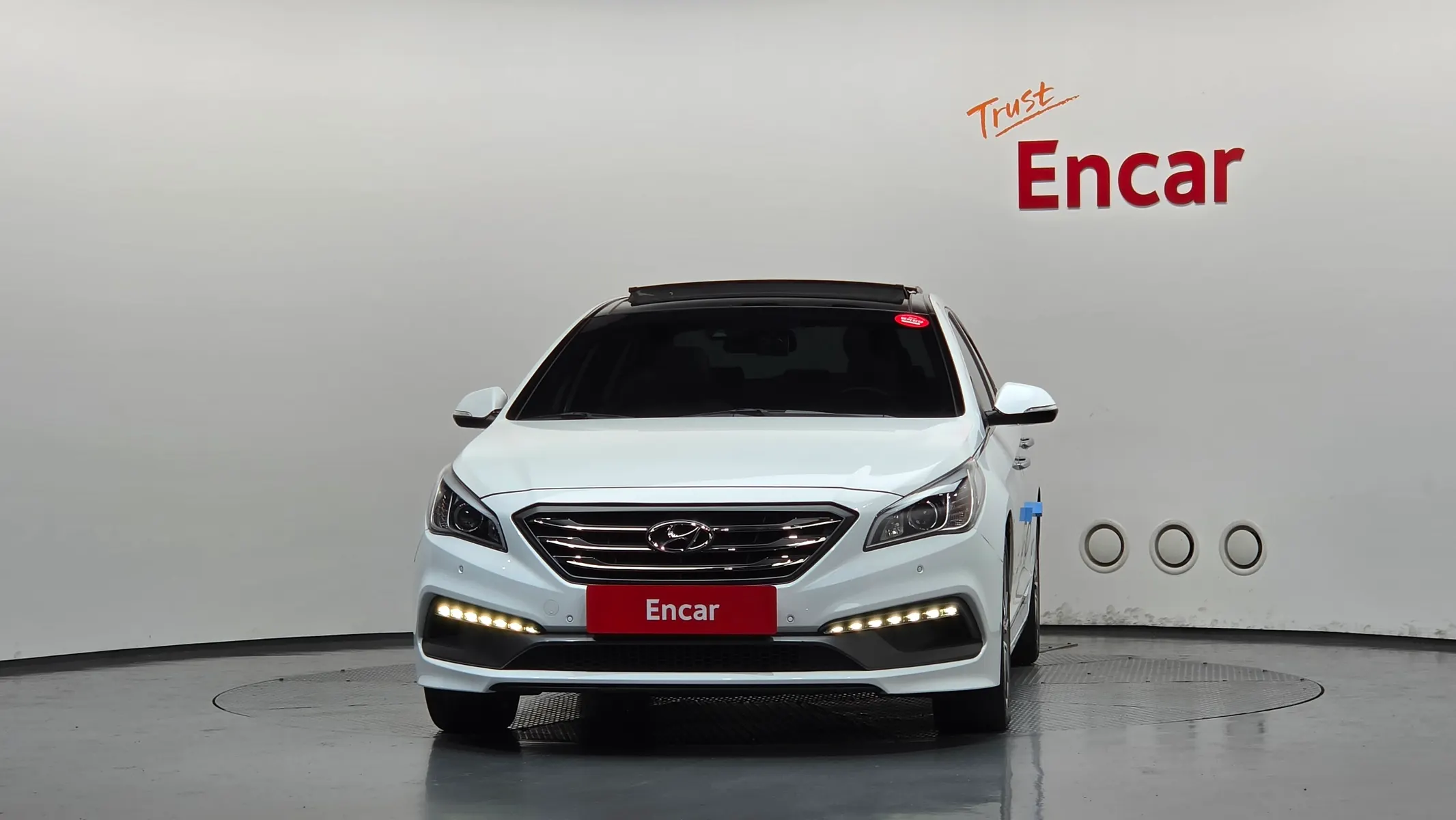 Hyundai LF 2.0 2015 2/5
