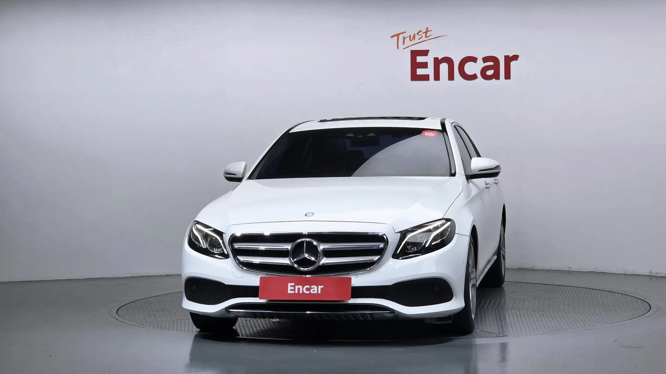 Mercedes-Benz E-Class W213 E220d 2017 3/21