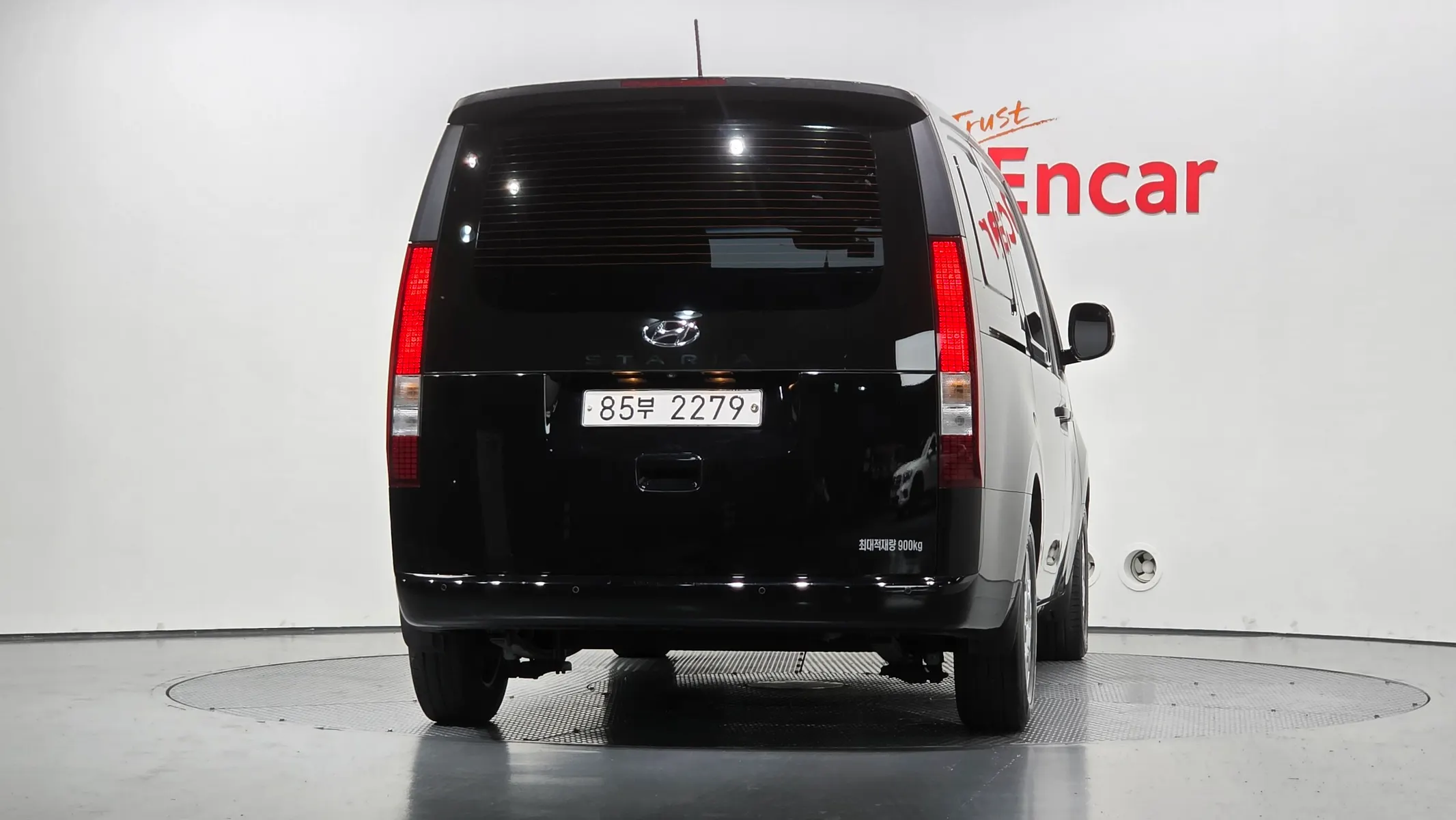 Hyundai Staria 3 2021 3/5