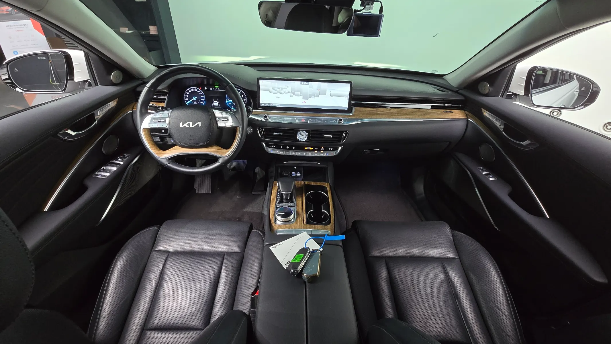 Kia K9 2 3.8 GDI AWD 2021 4/5