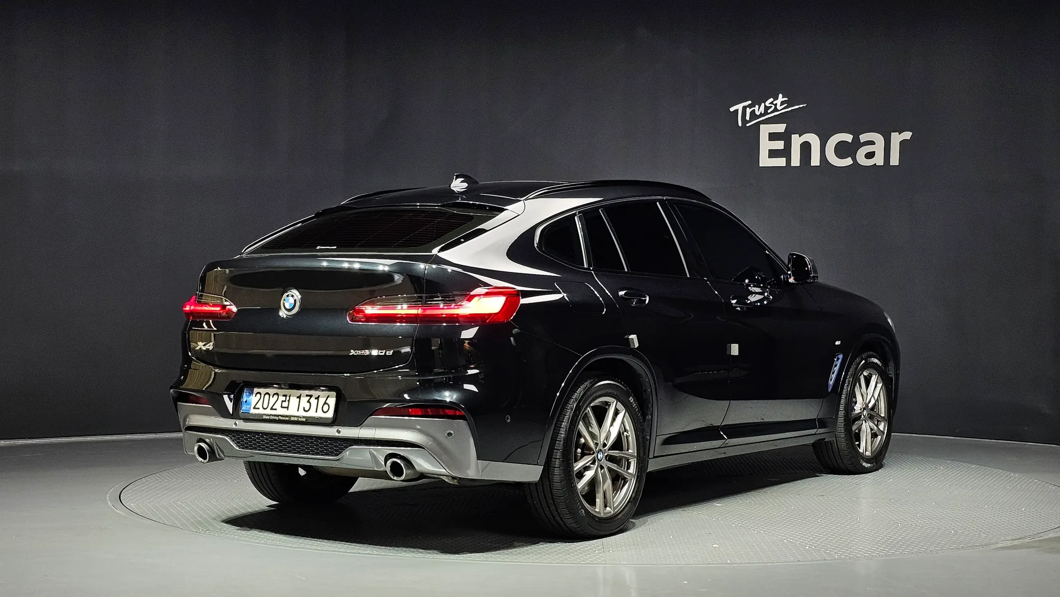 BMW X4 (G02) xDrive20d M 2021 2/36