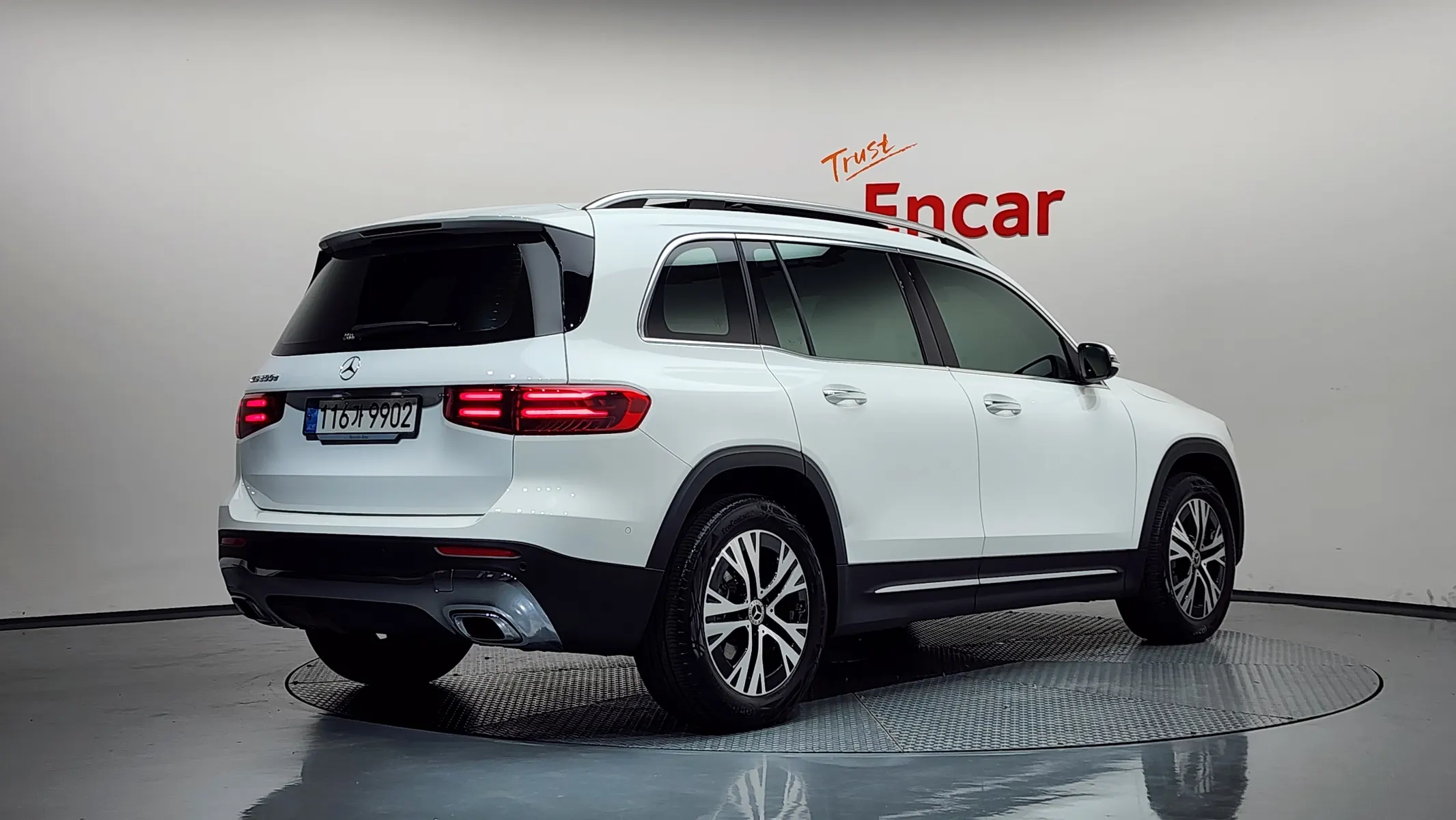 Mercedes-Benz GLB-Class X247 GLB200 d 2024 2/32