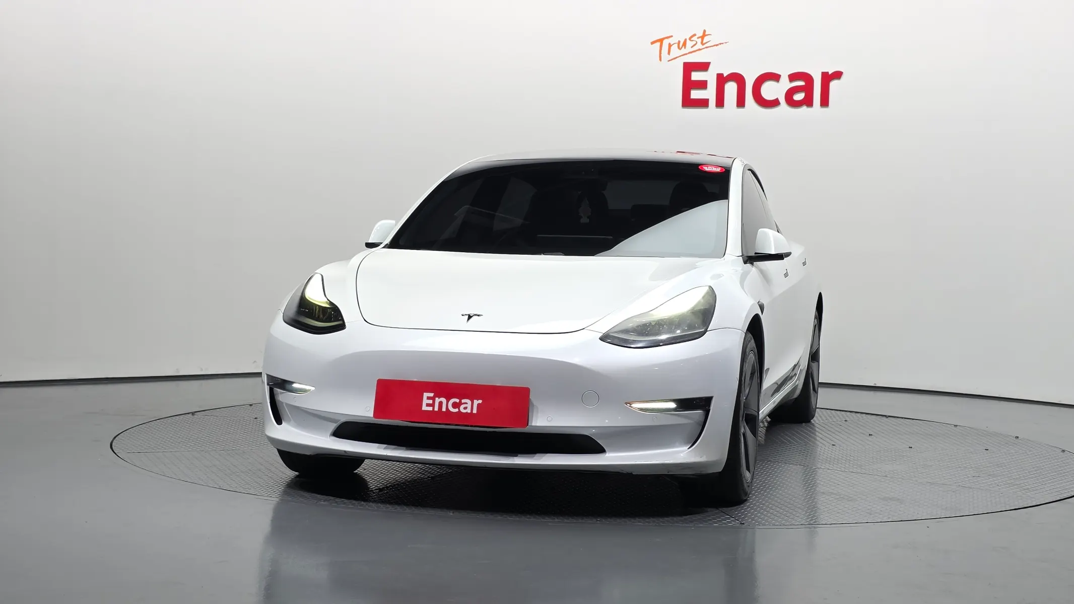 Tesla 3 AWD 2021 2/5