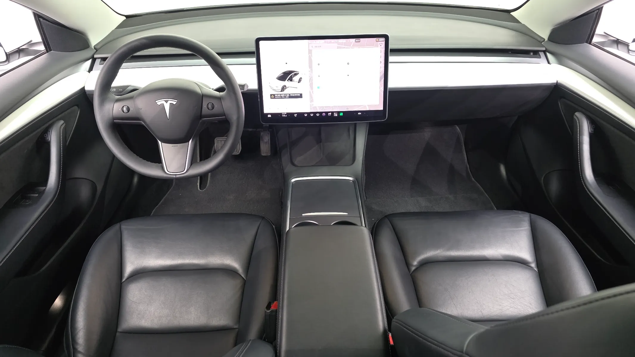 Tesla 3 AWD 2021 4/5