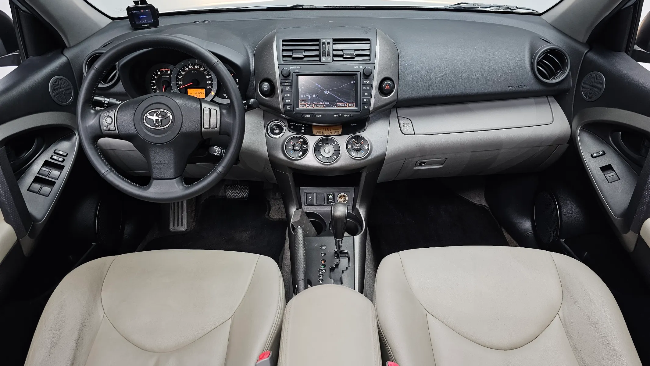 Toyota RAV4 2.5 4WD 2011 4/5