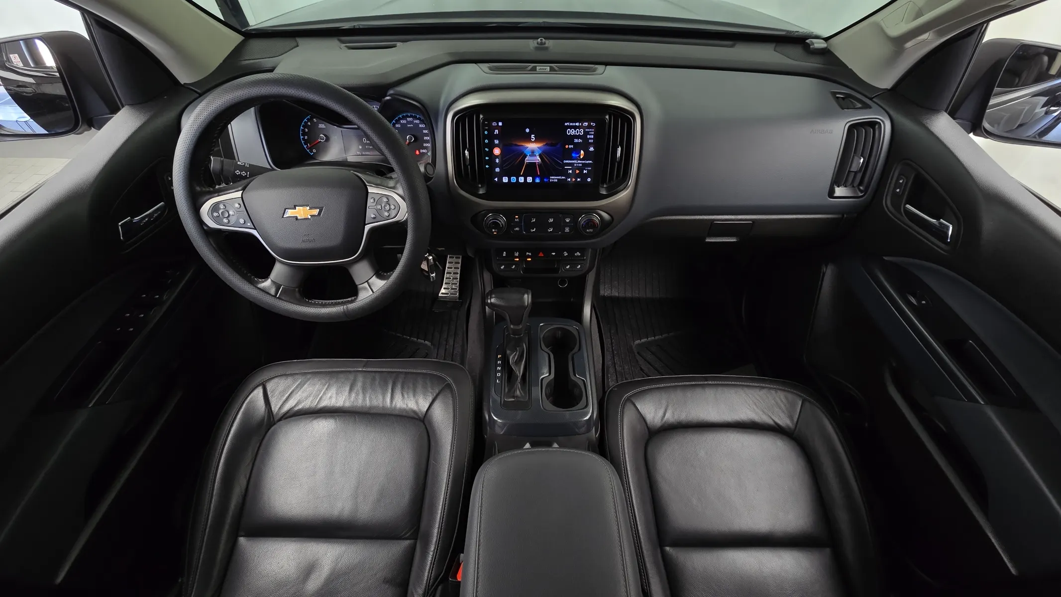 Chevrolet 리얼 콜로라도 3.6 Z71-X 4WD 2021 4/5