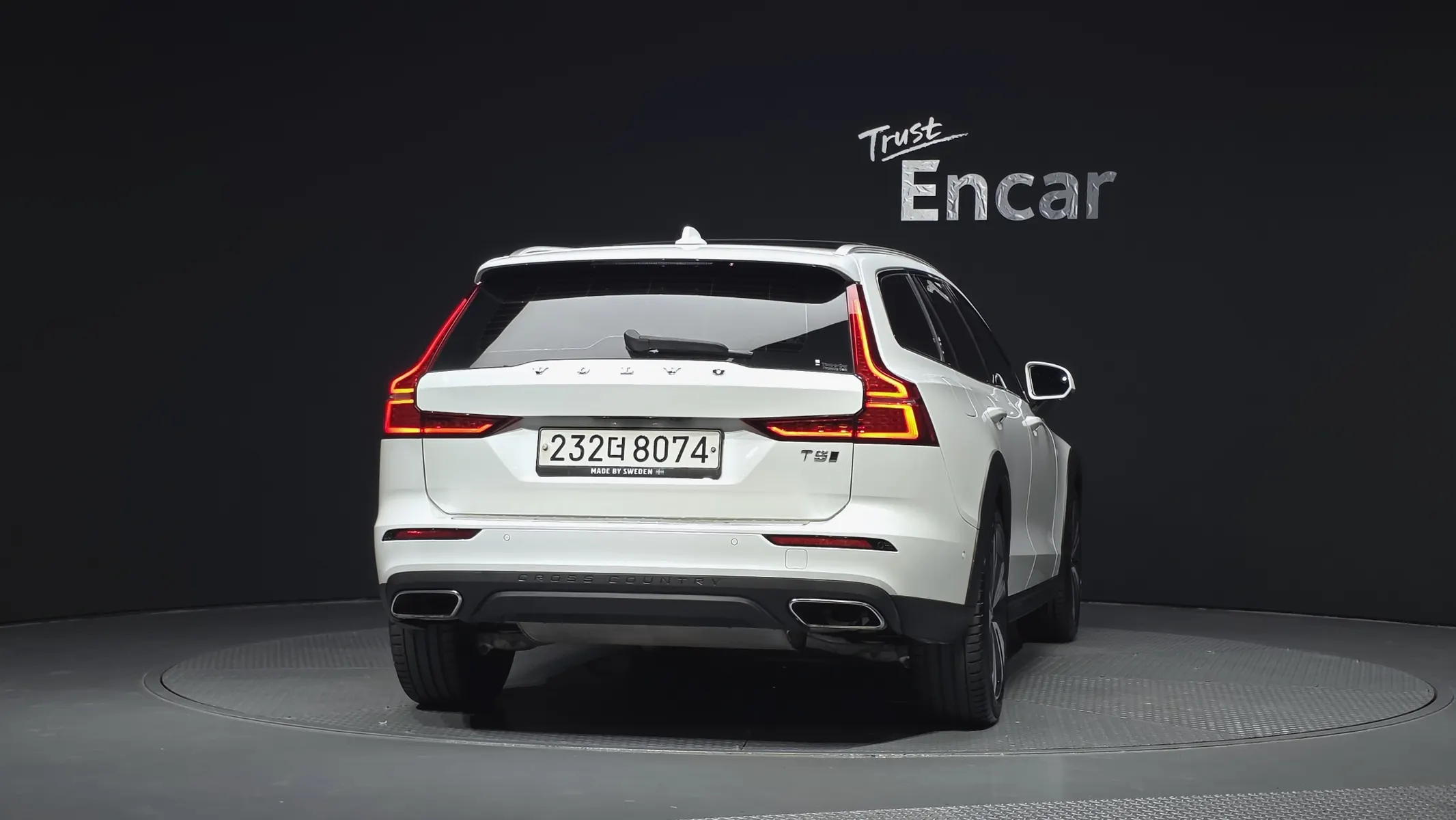 Volvo V60 2 T5 AWD 2019 3/5
