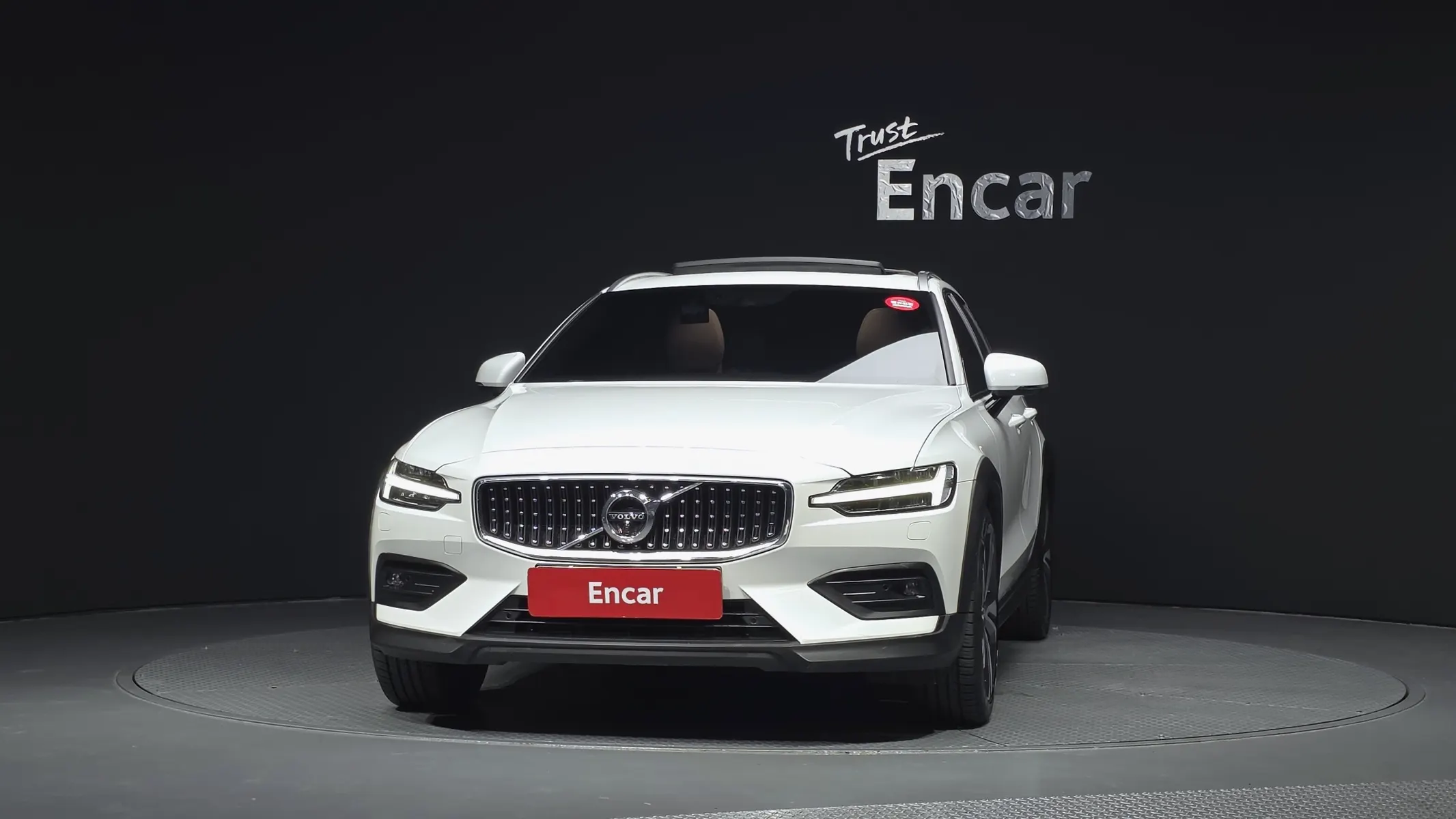 Volvo V60 2 T5 AWD 2019 2/5
