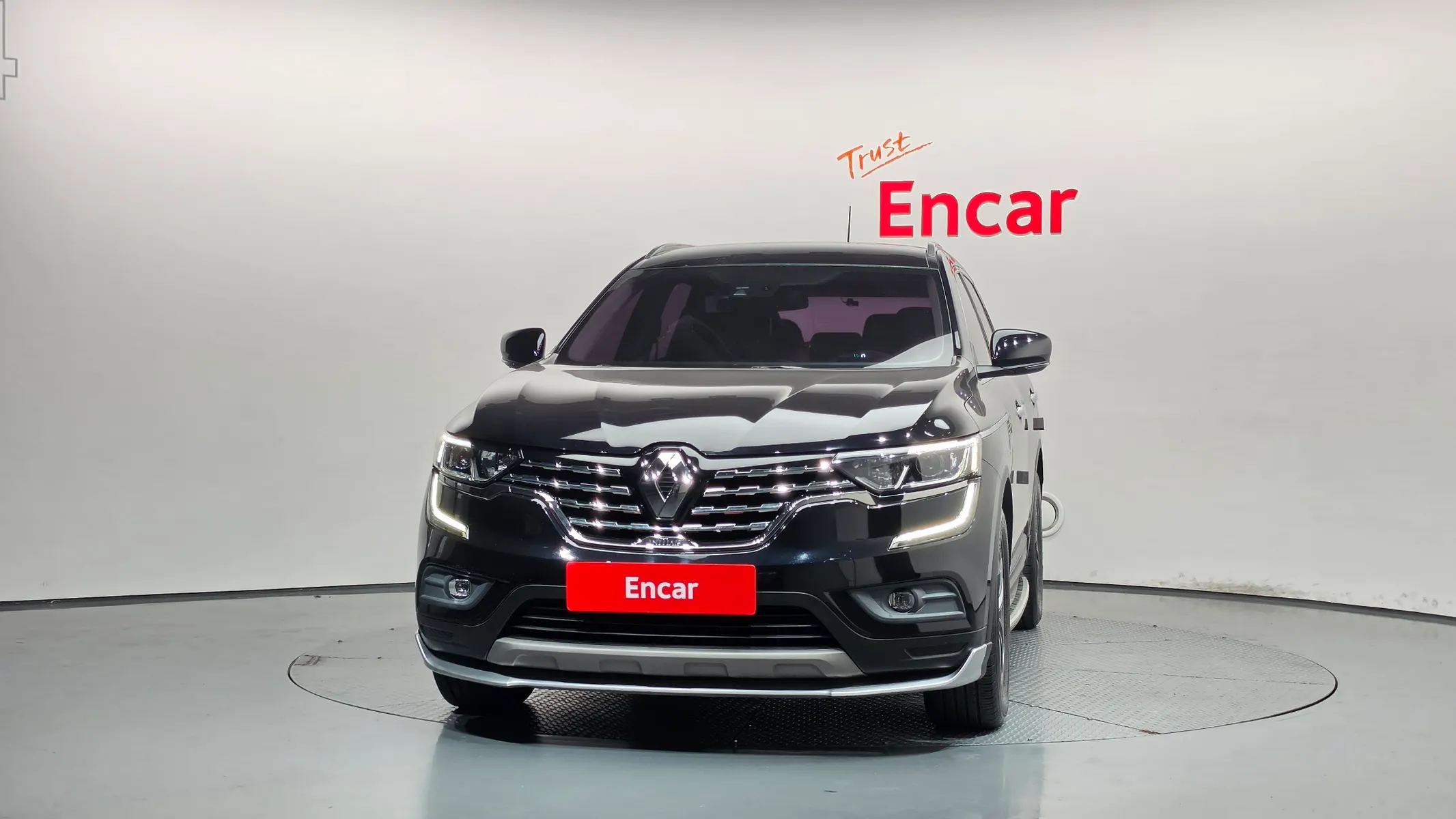 Renault Korea QM6 2WD RE 2017 2/5