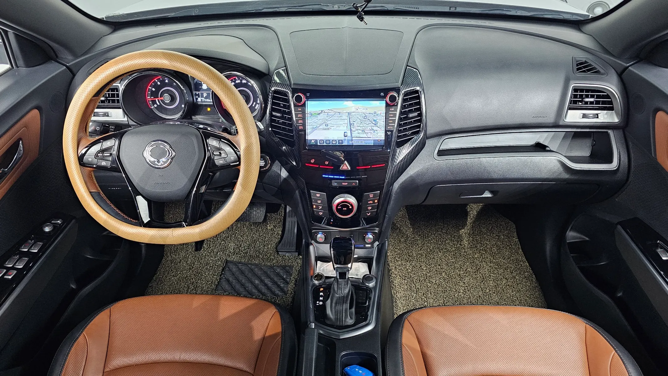 KG Mobility 티볼리 아머 2WD 2019 4/5
