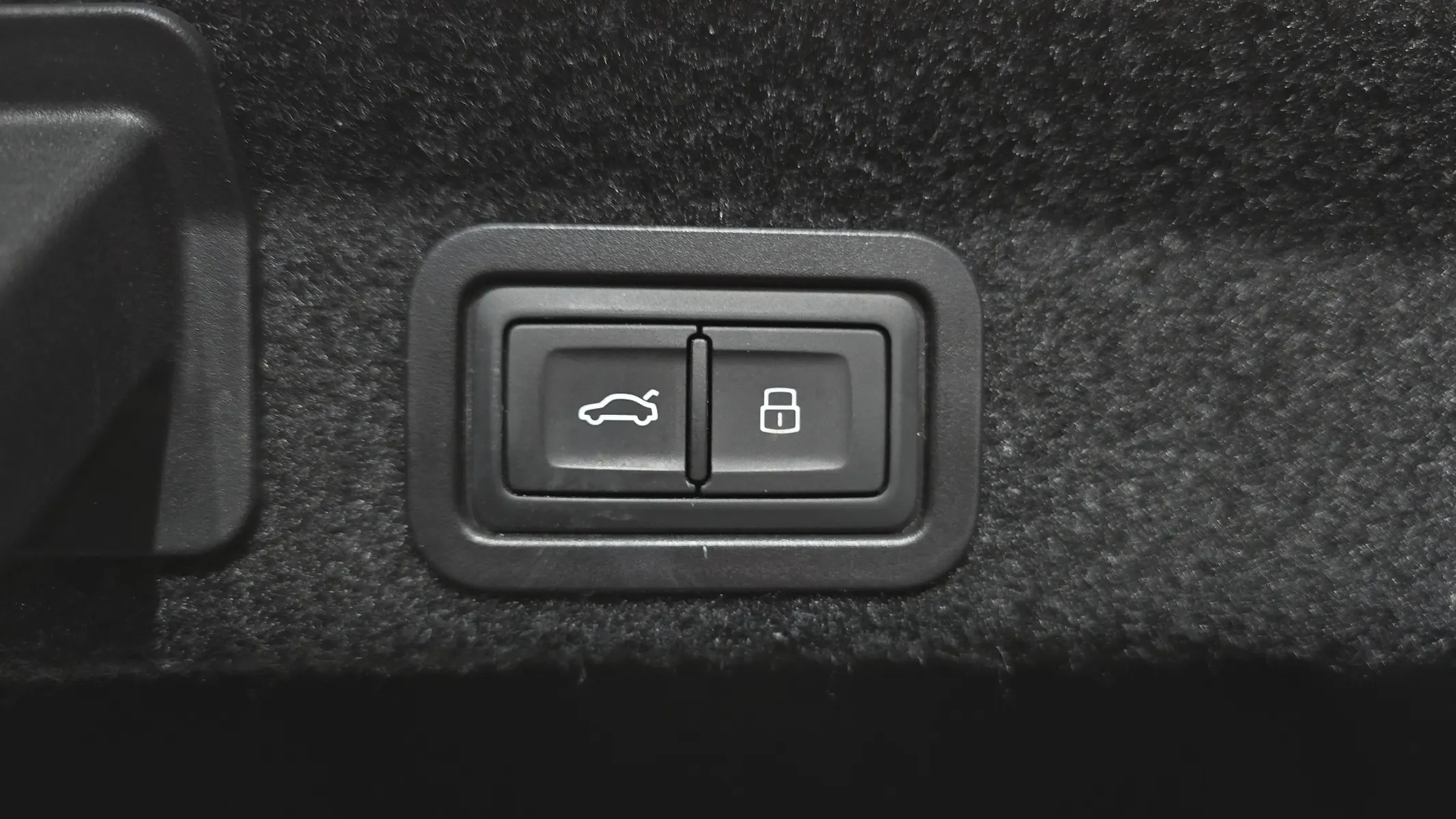 Audi A6 (C8) 45 TFSI 2020 37/38