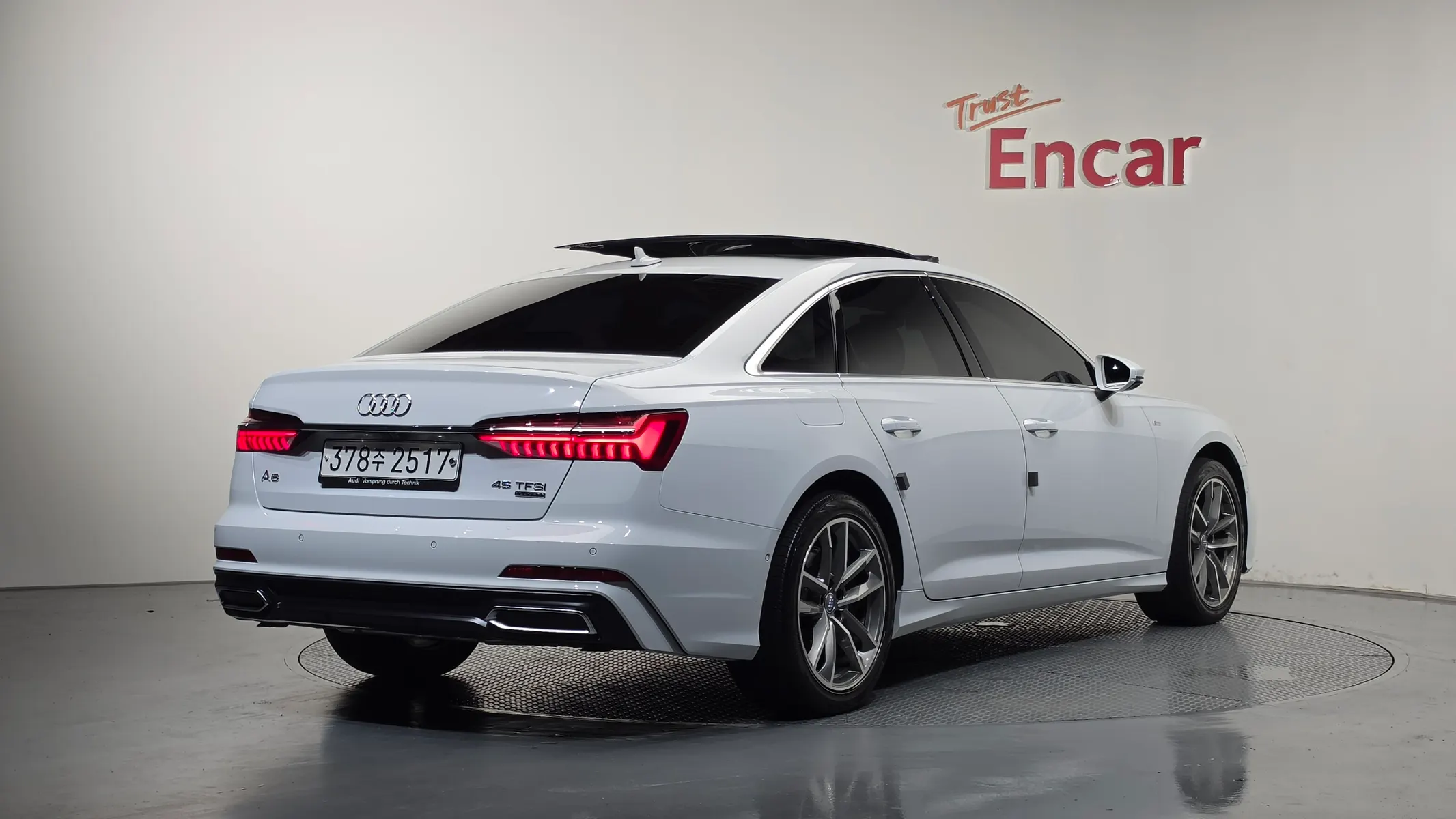 Audi A6 (C8) 45 TFSI 2019 2/40