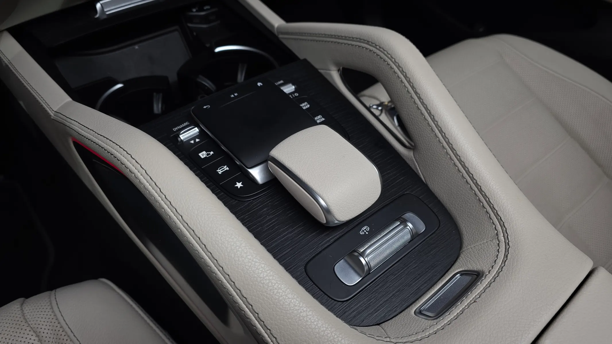 Mercedes-Benz GLS-Class X167 GLS400d 4MATIC 2022 36/37