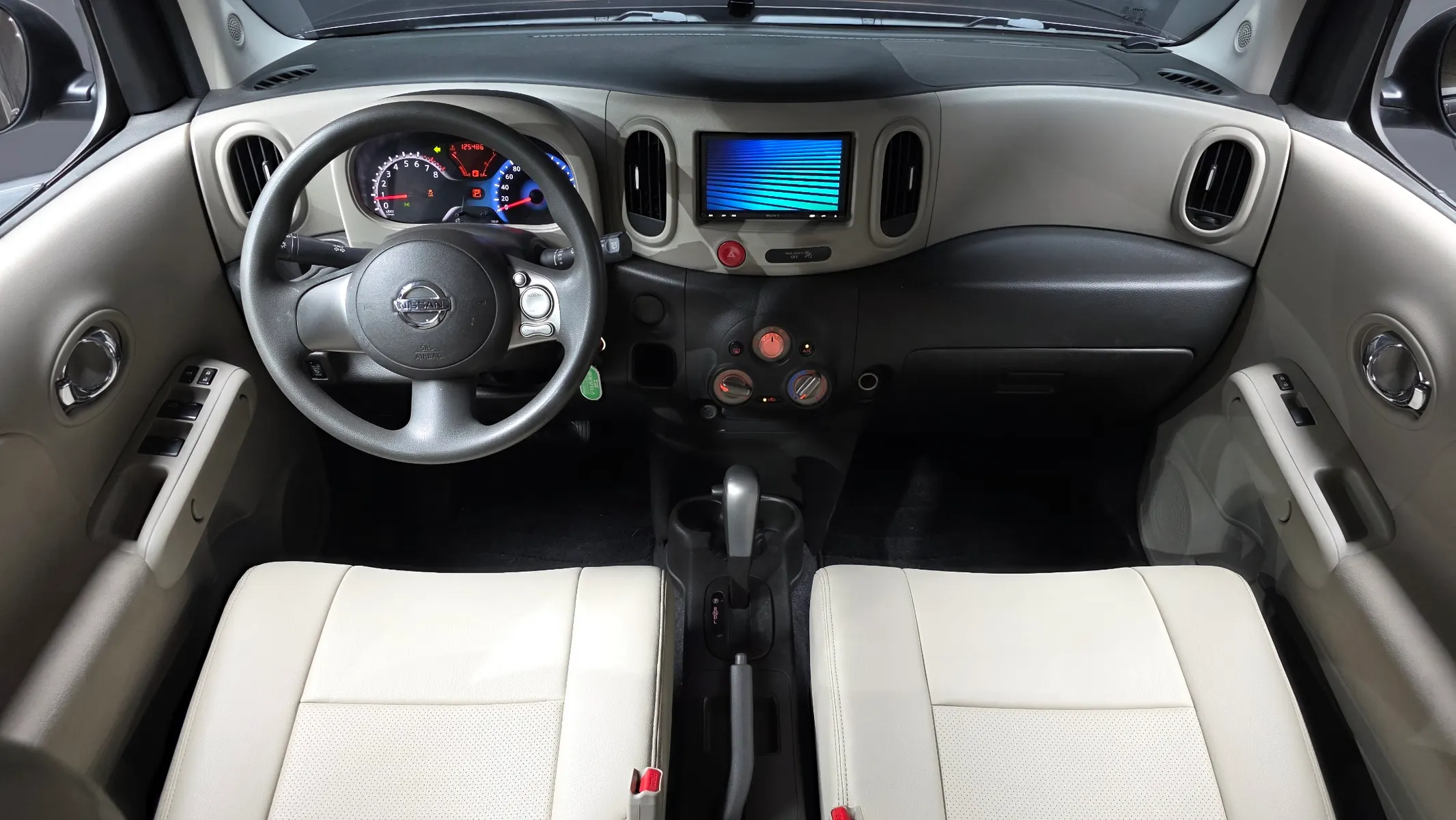Nissan 큐브 1.8 S 2012 4/5
