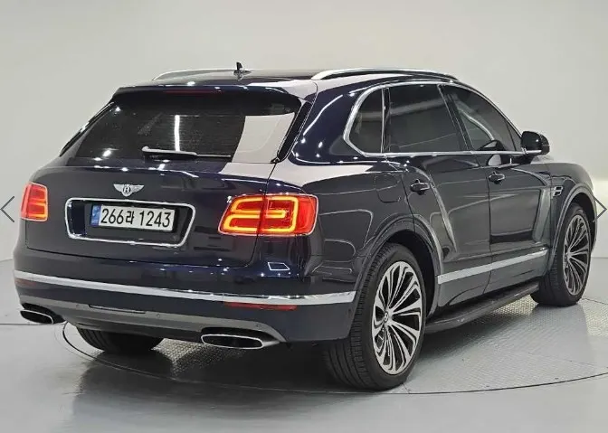 Bentley 벤테이가 6.0 W12 2017 3/5