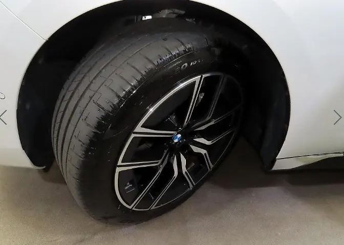 BMW 7 Series (G70) 740d xDrive M 2026 20/21
