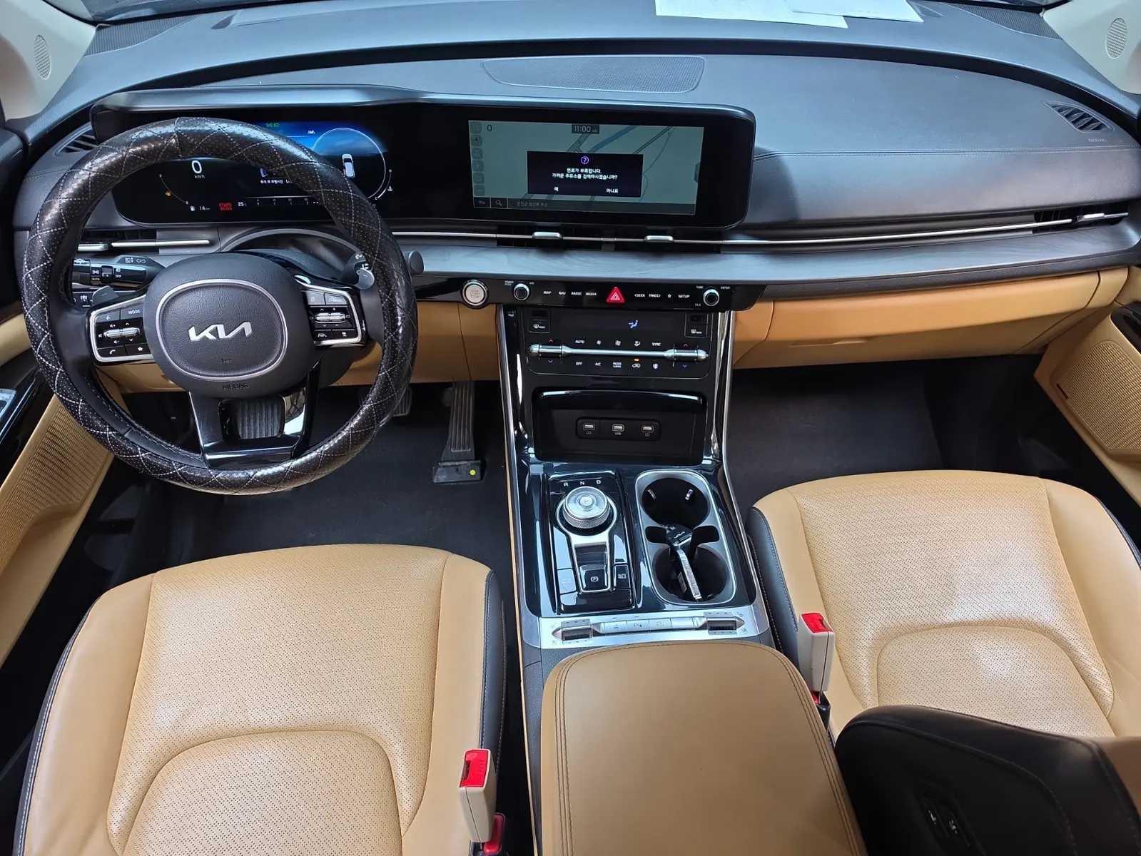 Kia Carnival 9 2022 4/5