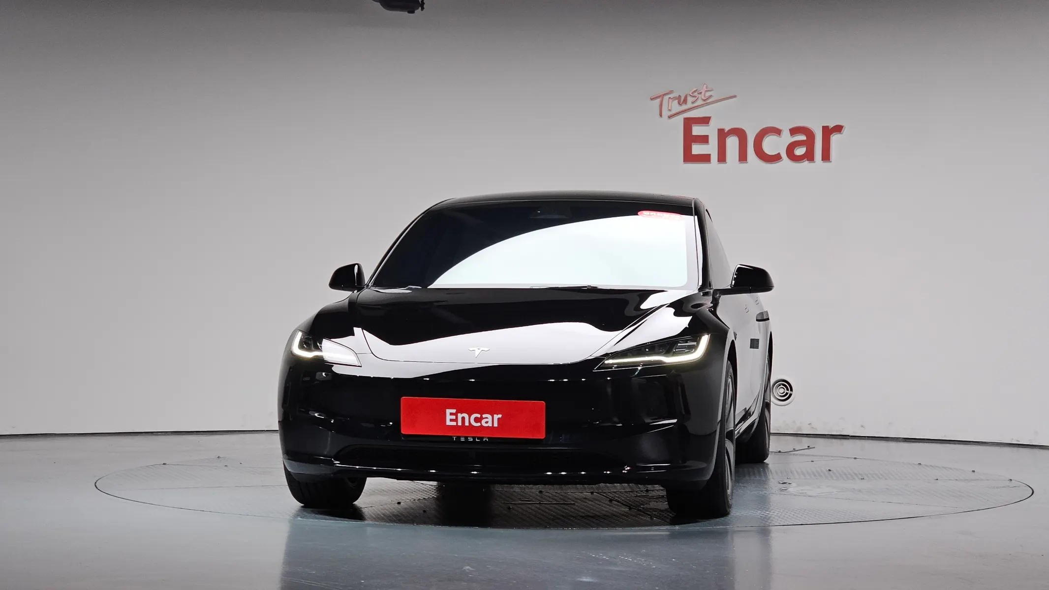Tesla 3 AWD 2024 2/5
