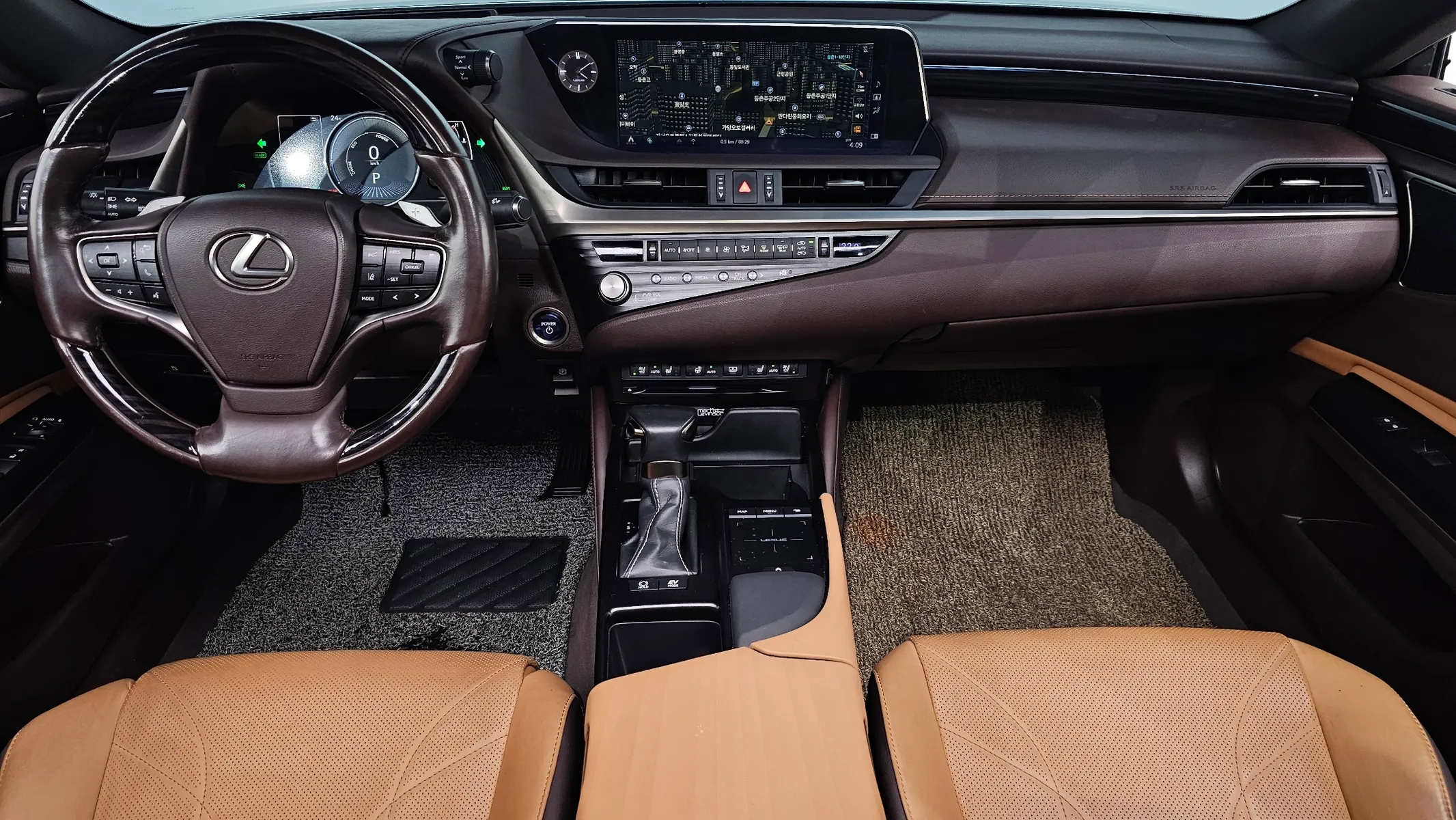 Lexus ES300h 7 2021 4/5