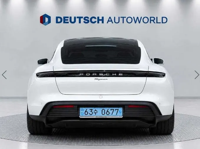 Porsche 타이칸 2023 2/21